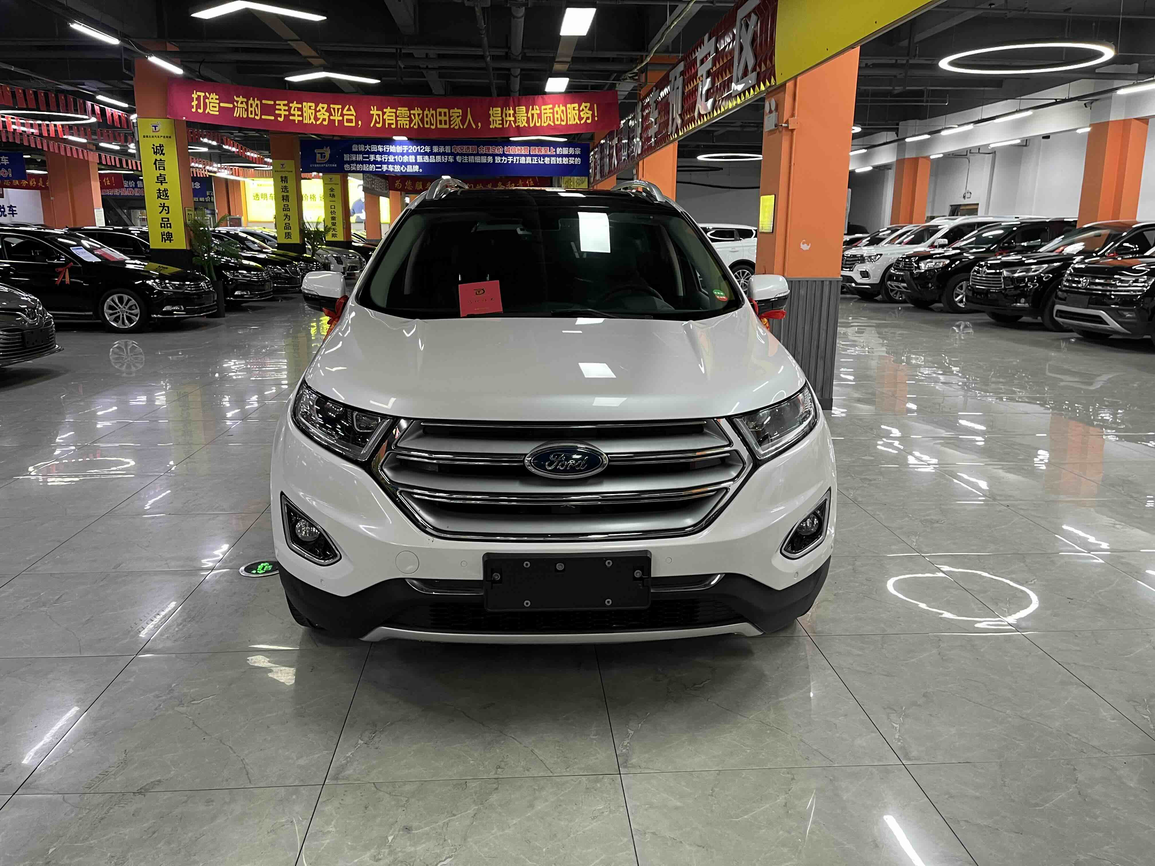 Ford Edge 2017 صورة سيارة #2