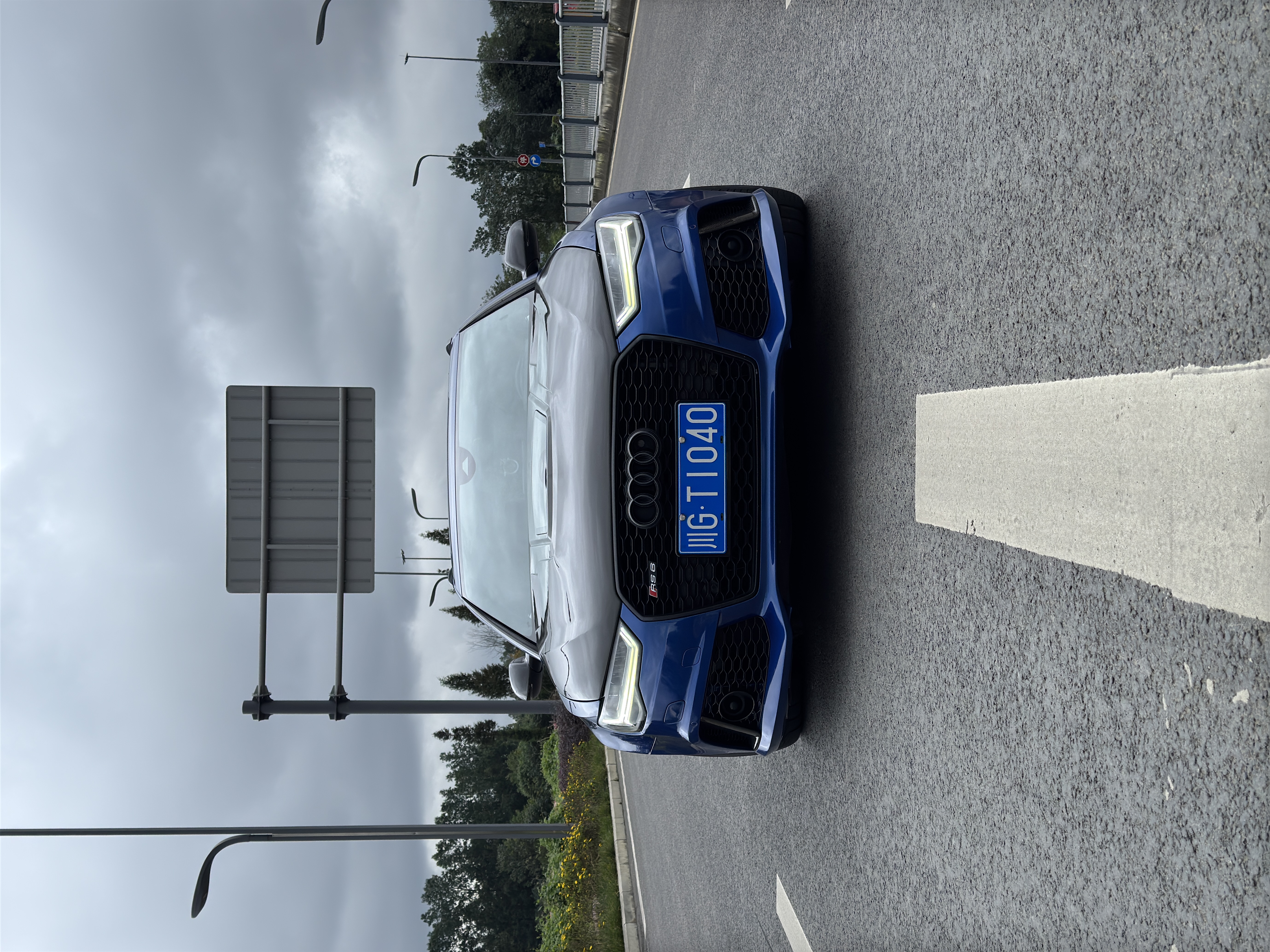 Audi RS 6 2017 immagine di auto #2