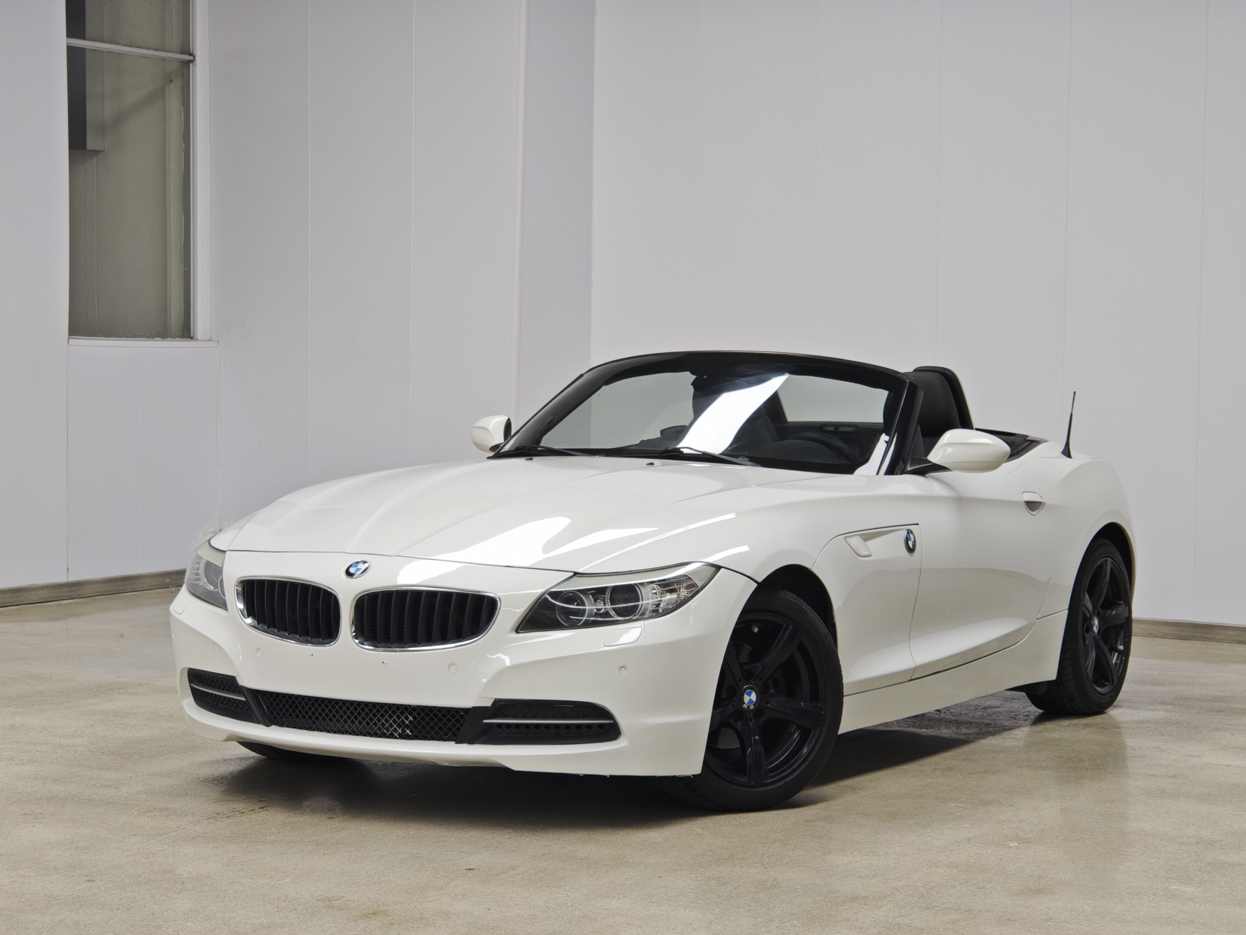 BMW Z4 M40i 2011 car image #2