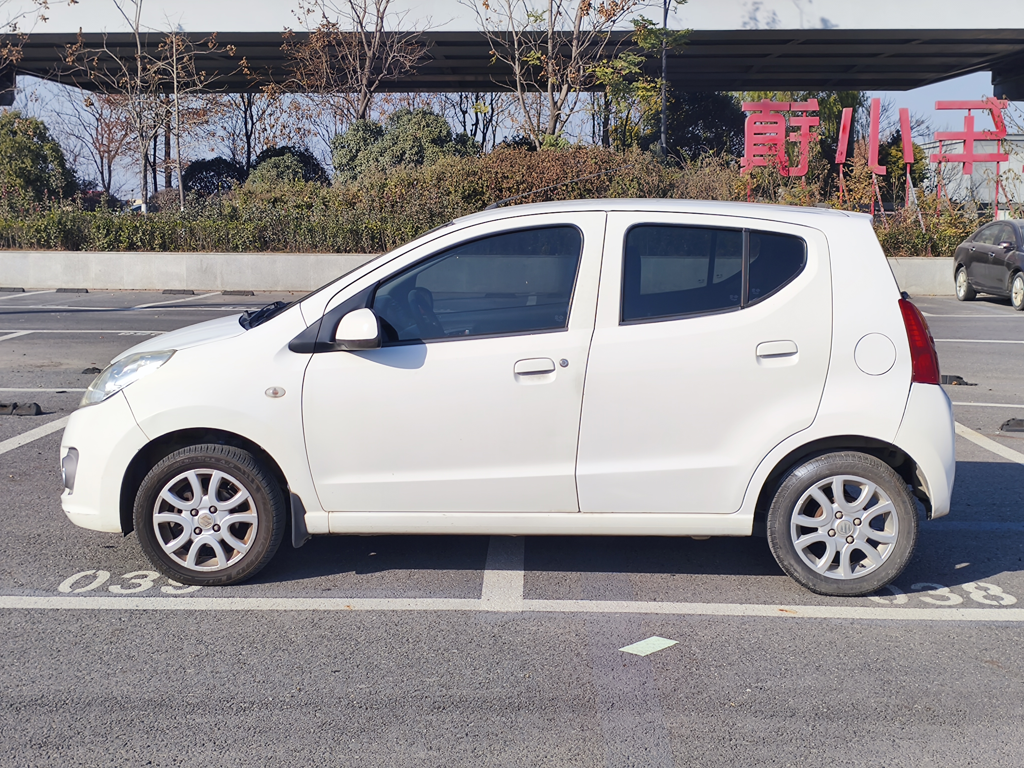 Suzuki Alto 2015 car image #2