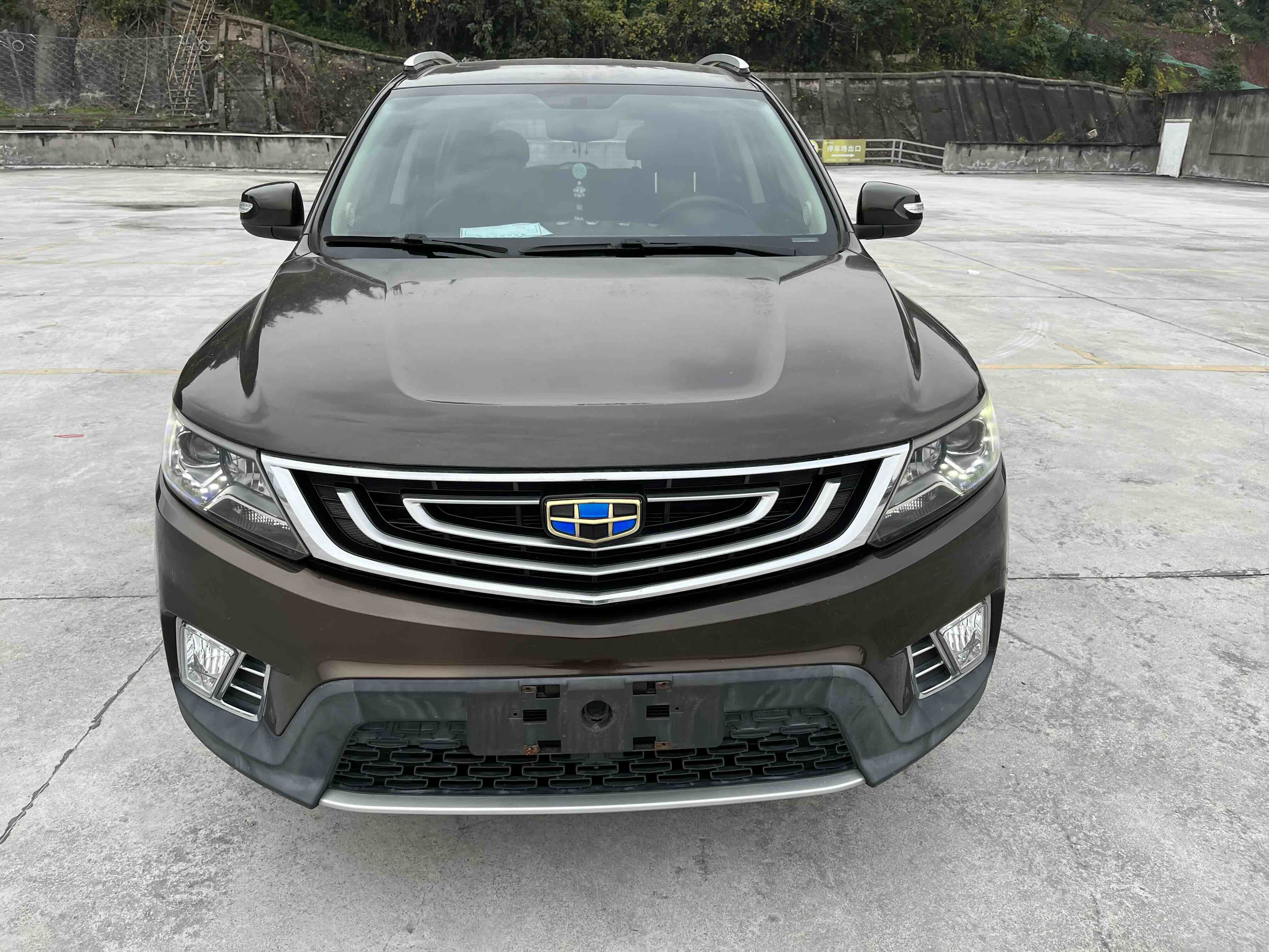 GEELY Vision X6 2017 car image #2