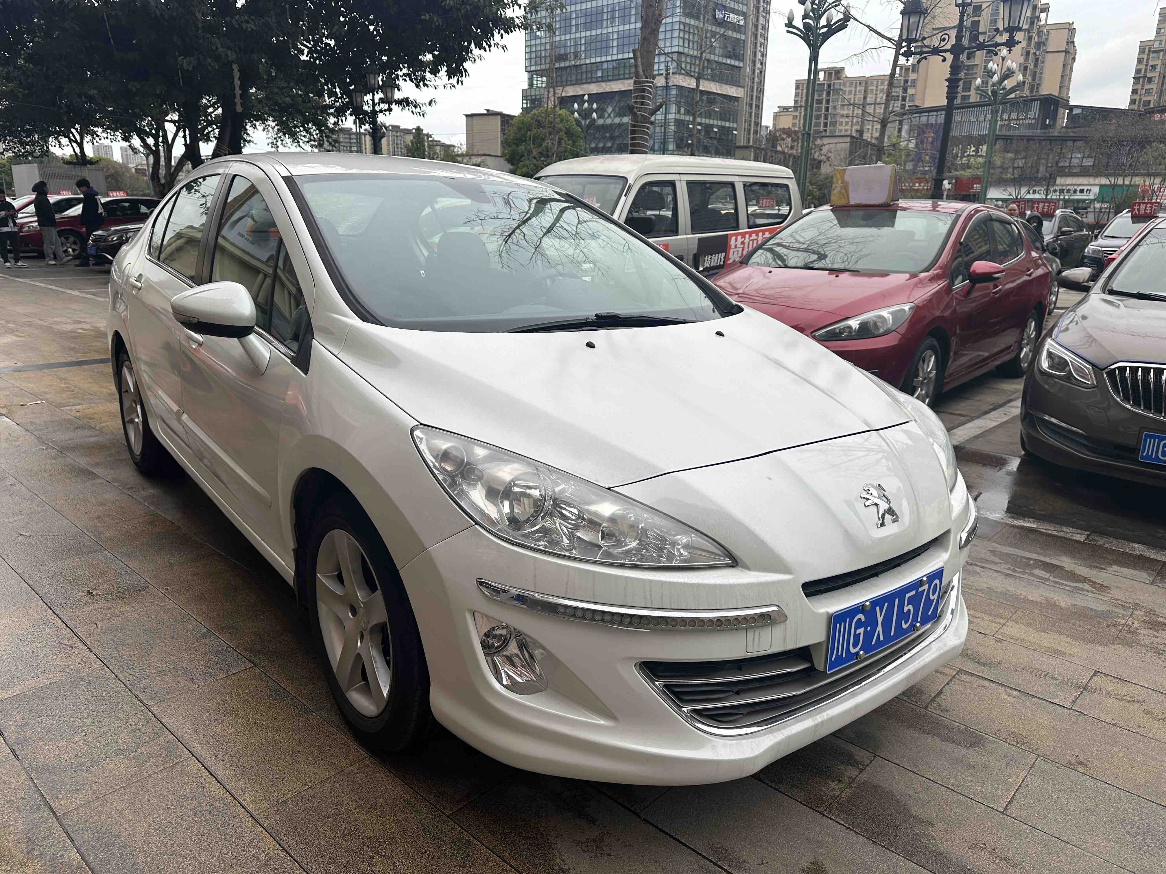 标致 标致408 2013 汽车图片 #2