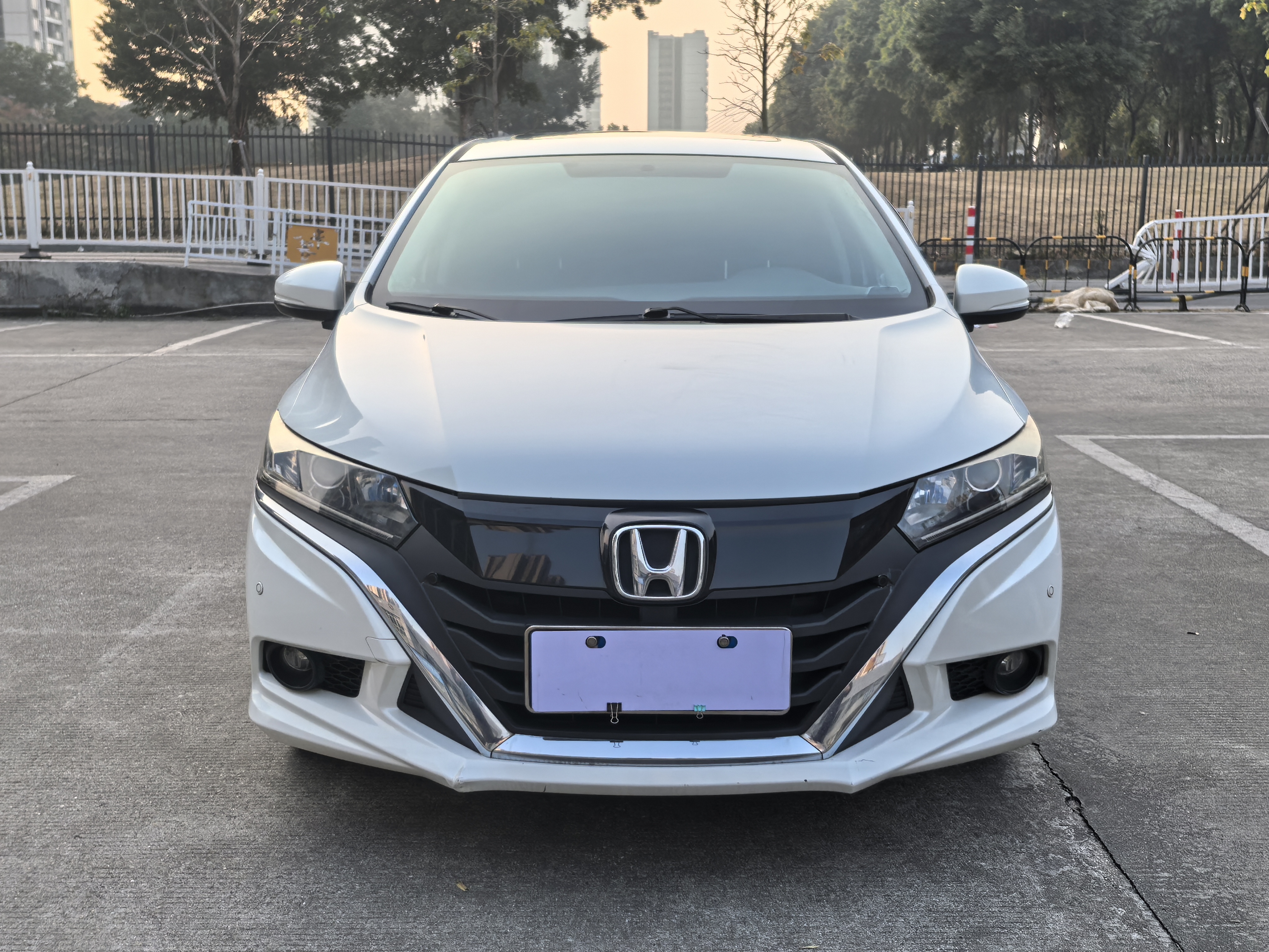 Honda Gienia 2018 car image #2