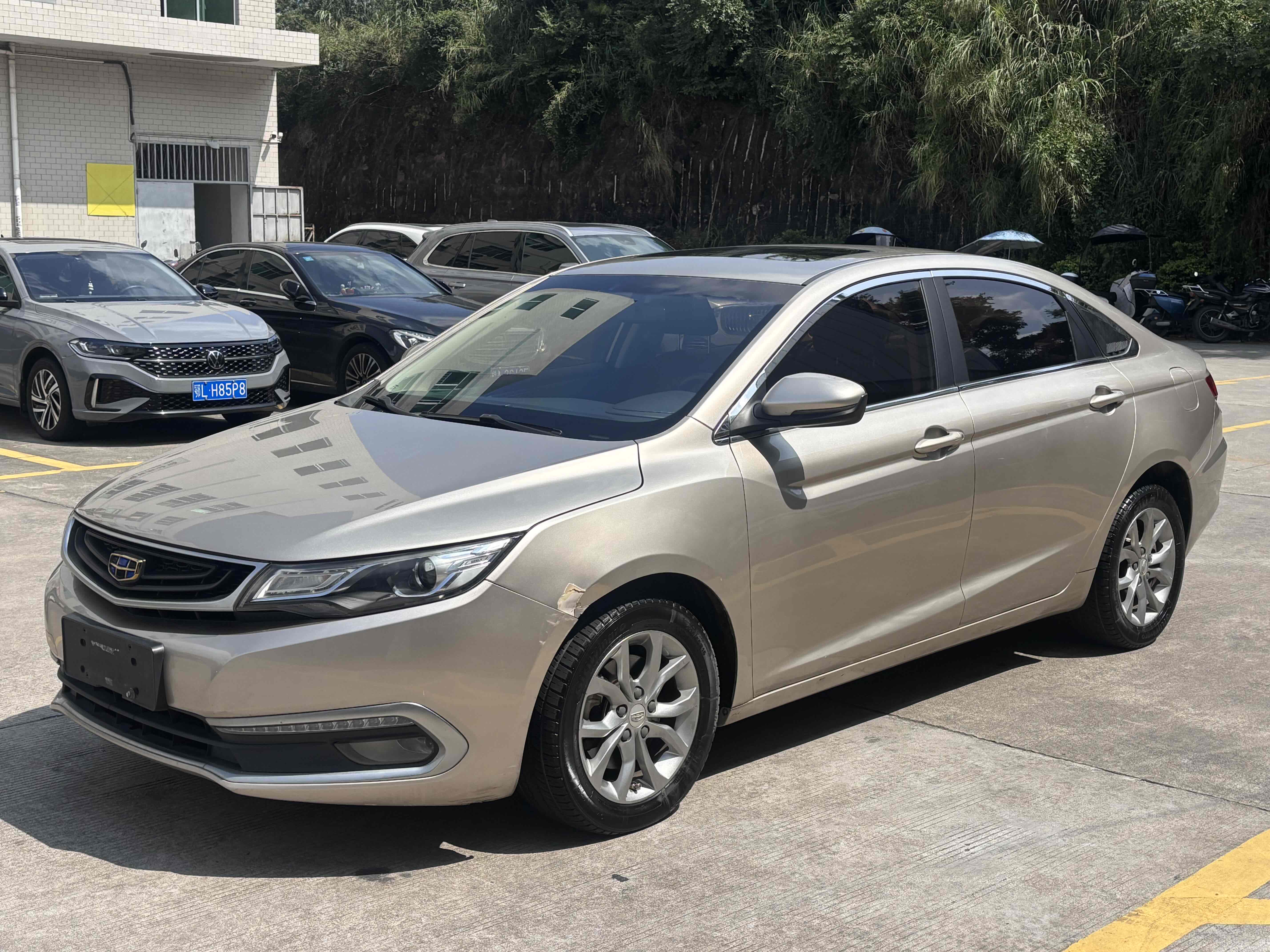 GEELY Emgrand GL 2017 car image #2