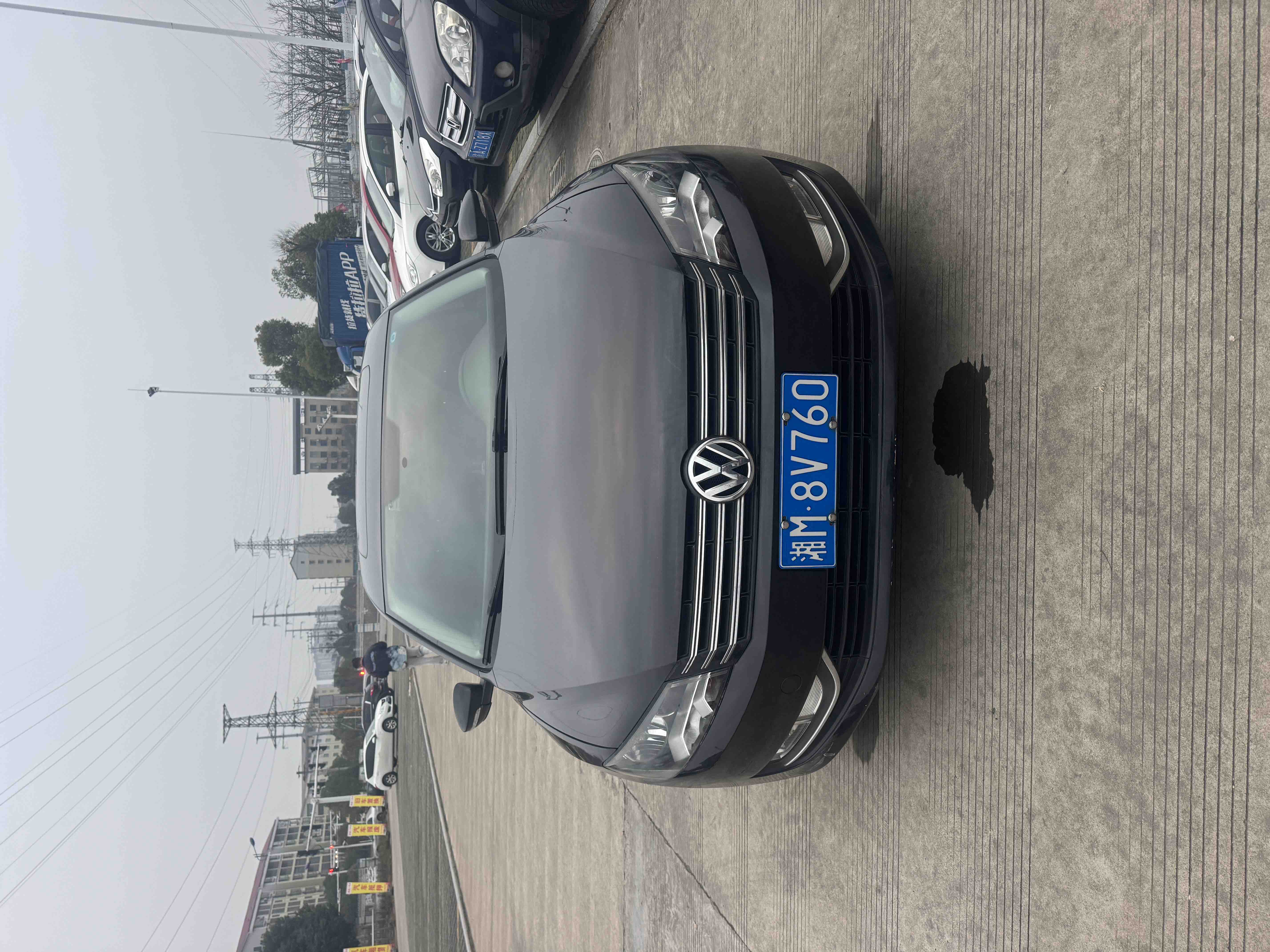 Volkswagen Passat 2014 car image #2