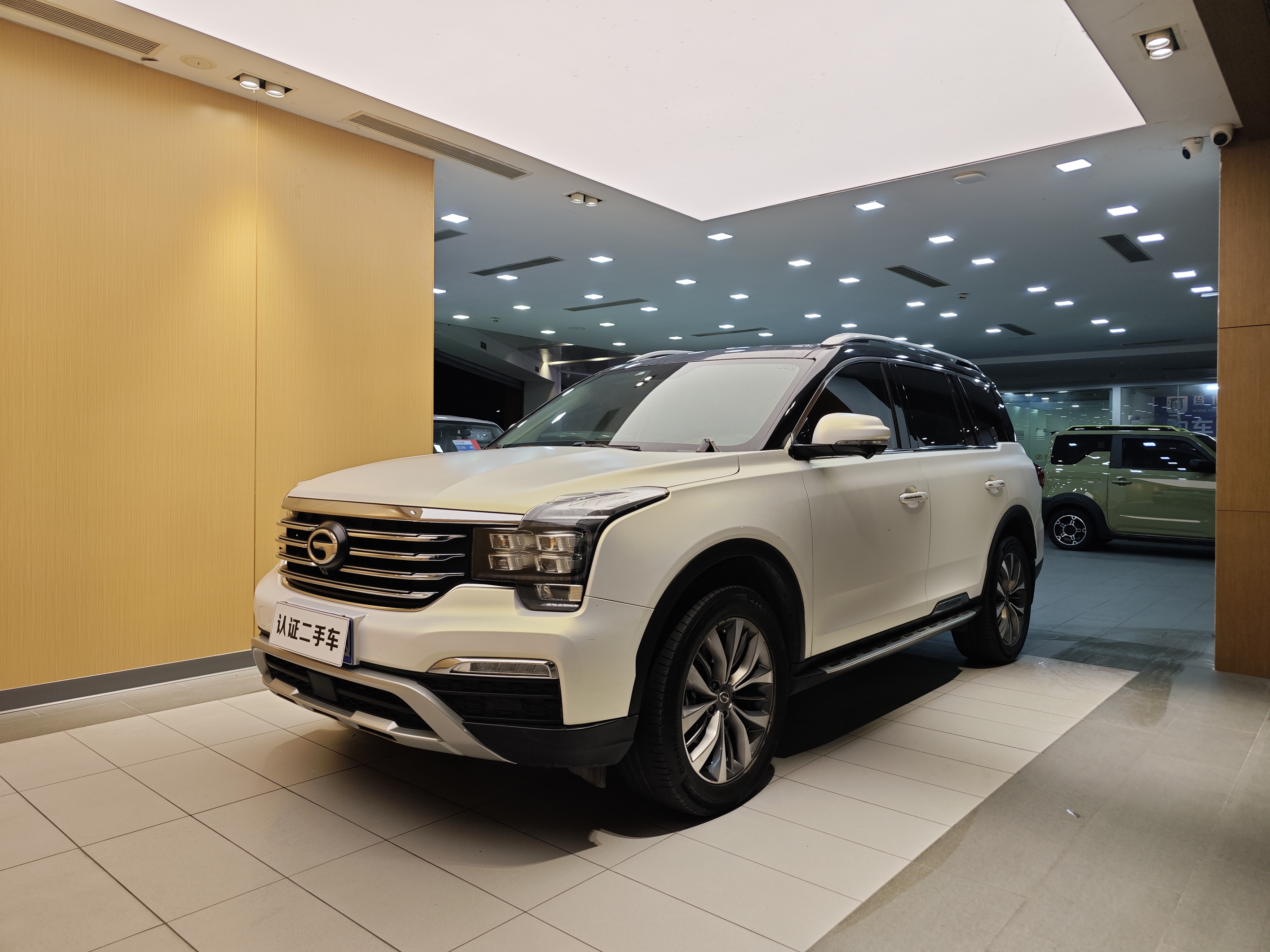 GAC Trumpchi GS8 2017 #2 GAC Trumpchi GS8 2017 car image #2