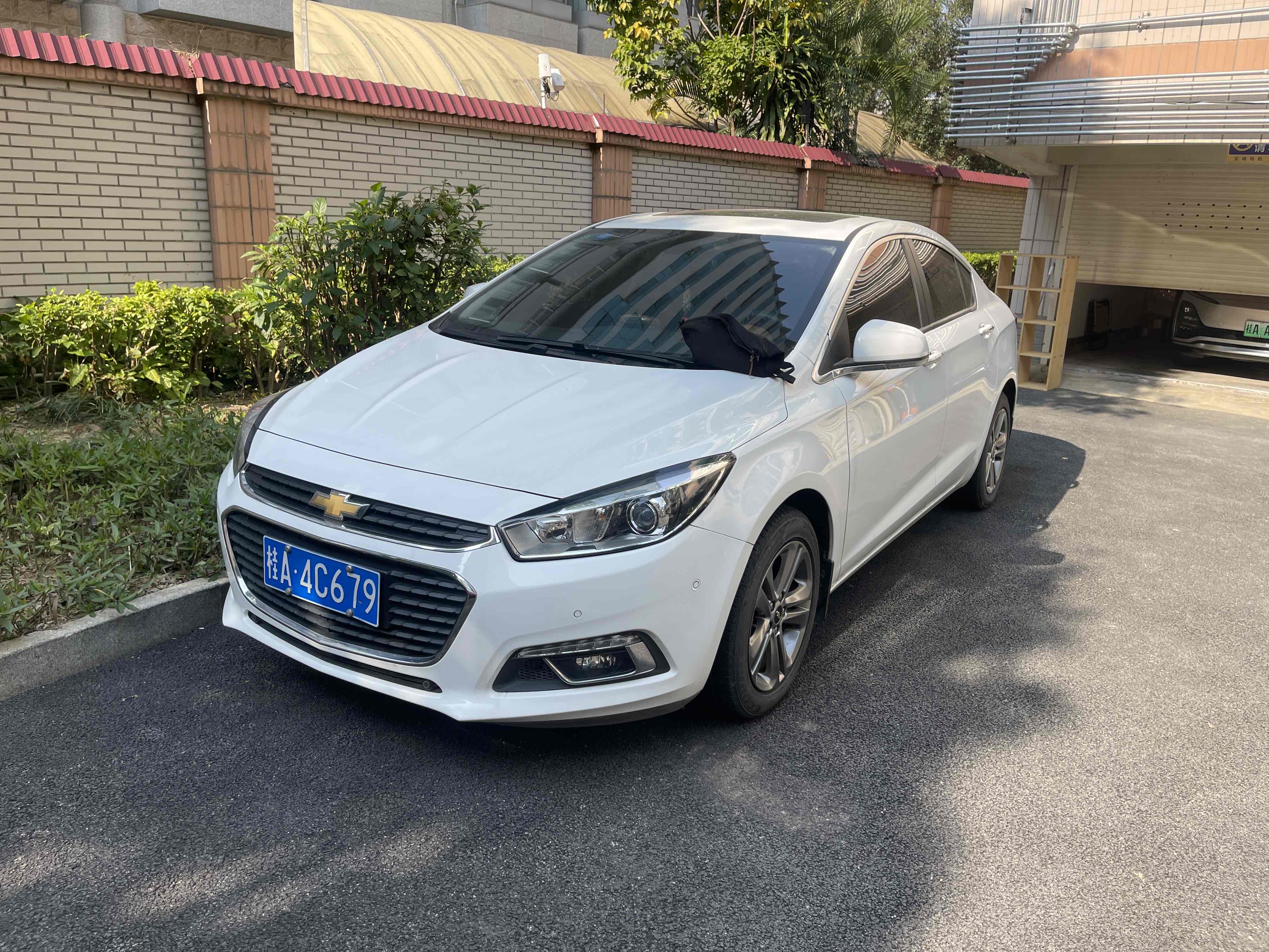 Chevrolet Cruze 2015 immagine di auto #2