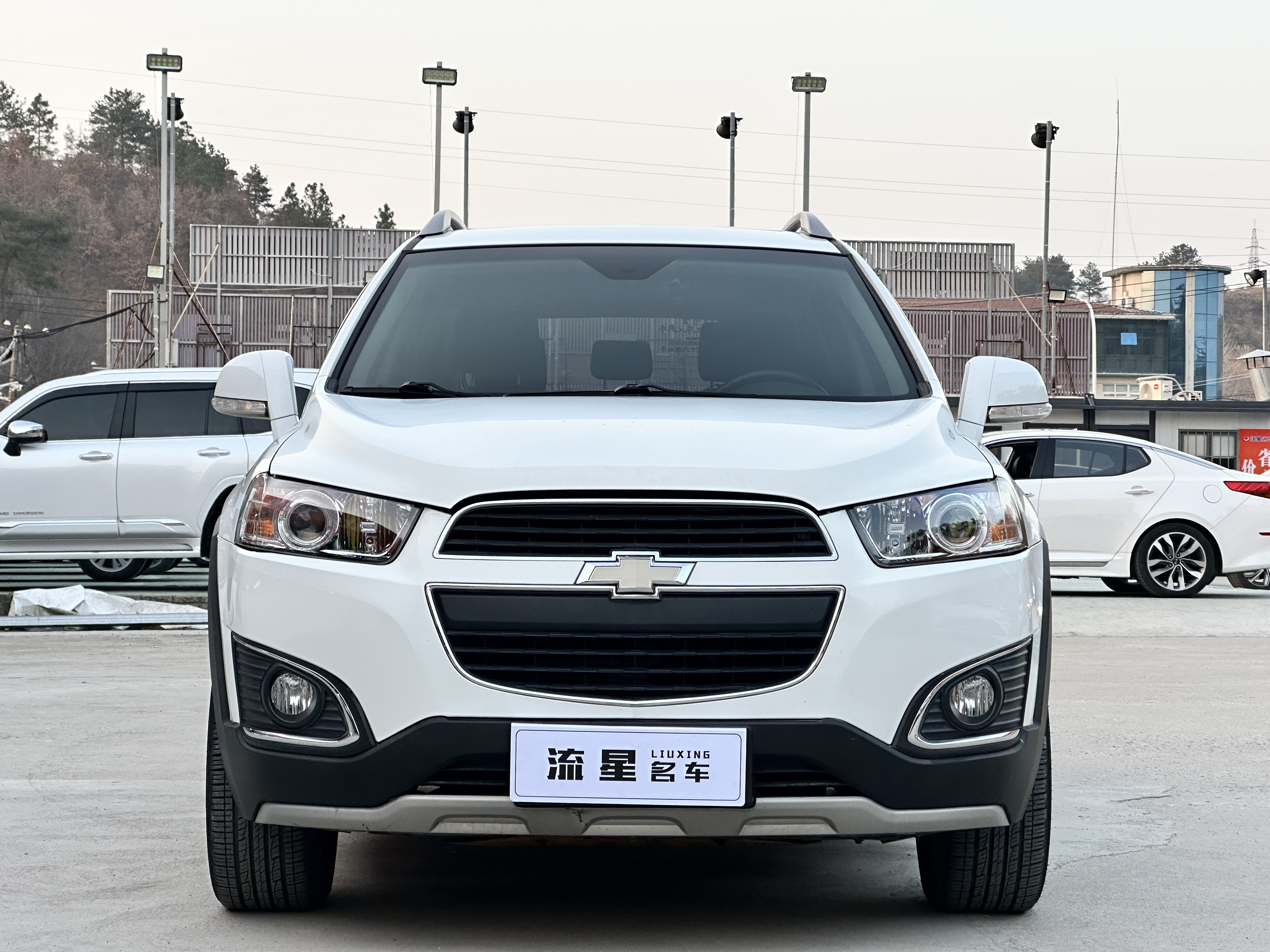 Chevrolet Captiva 2017 #2 Chevrolet Captiva 2017 car image #2