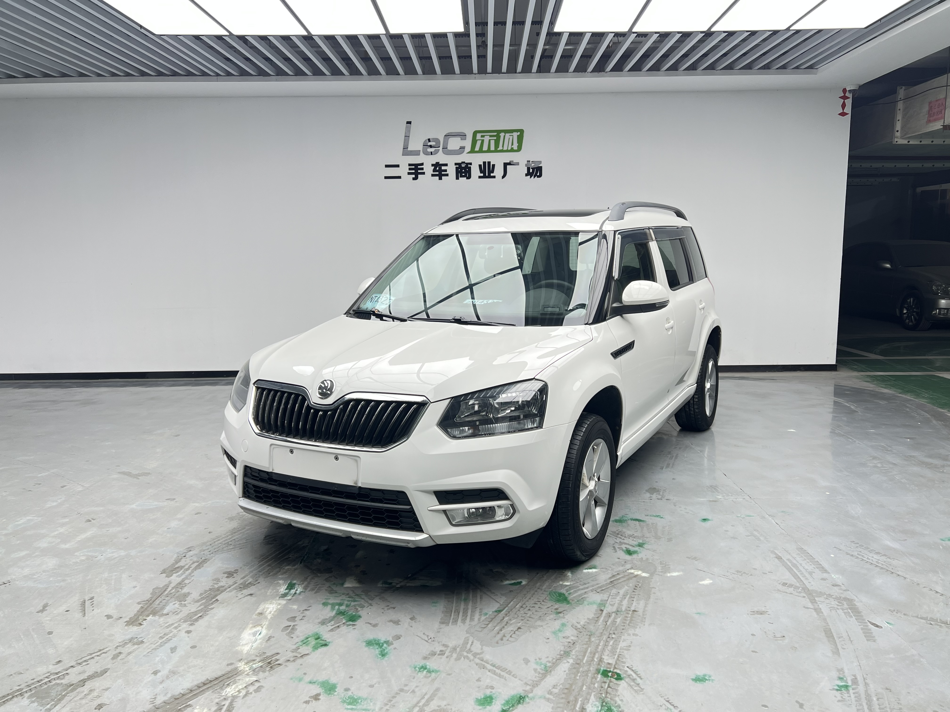 Skoda Yeti 2018 imagen de coche #2