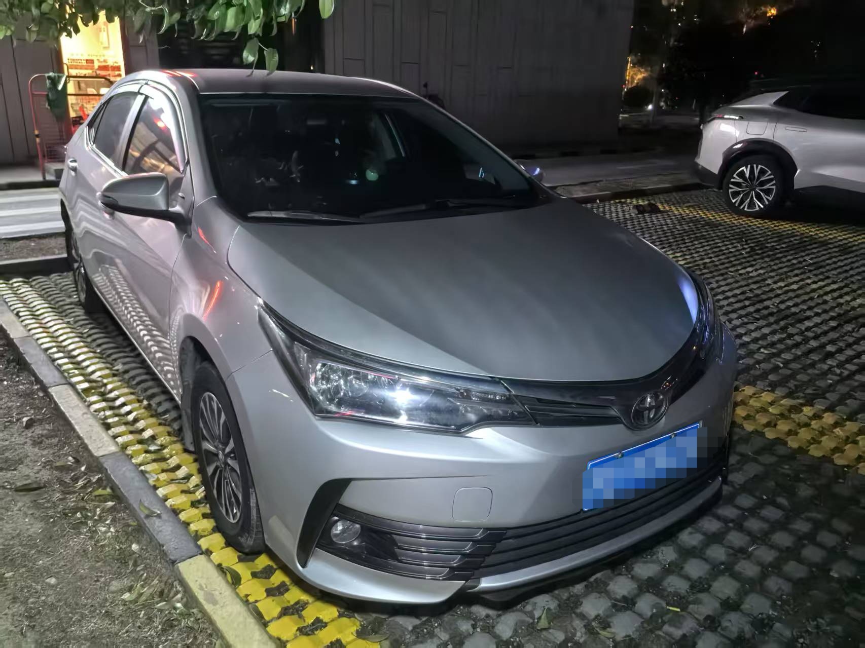Corolla 2019 #2 Corolla 2019 car image #2