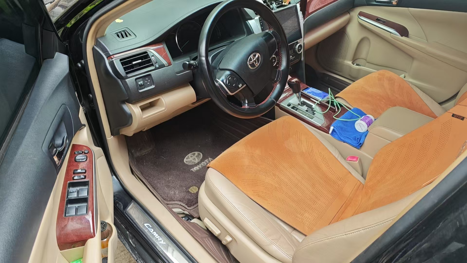 Toyota Camry 2014 car image #2