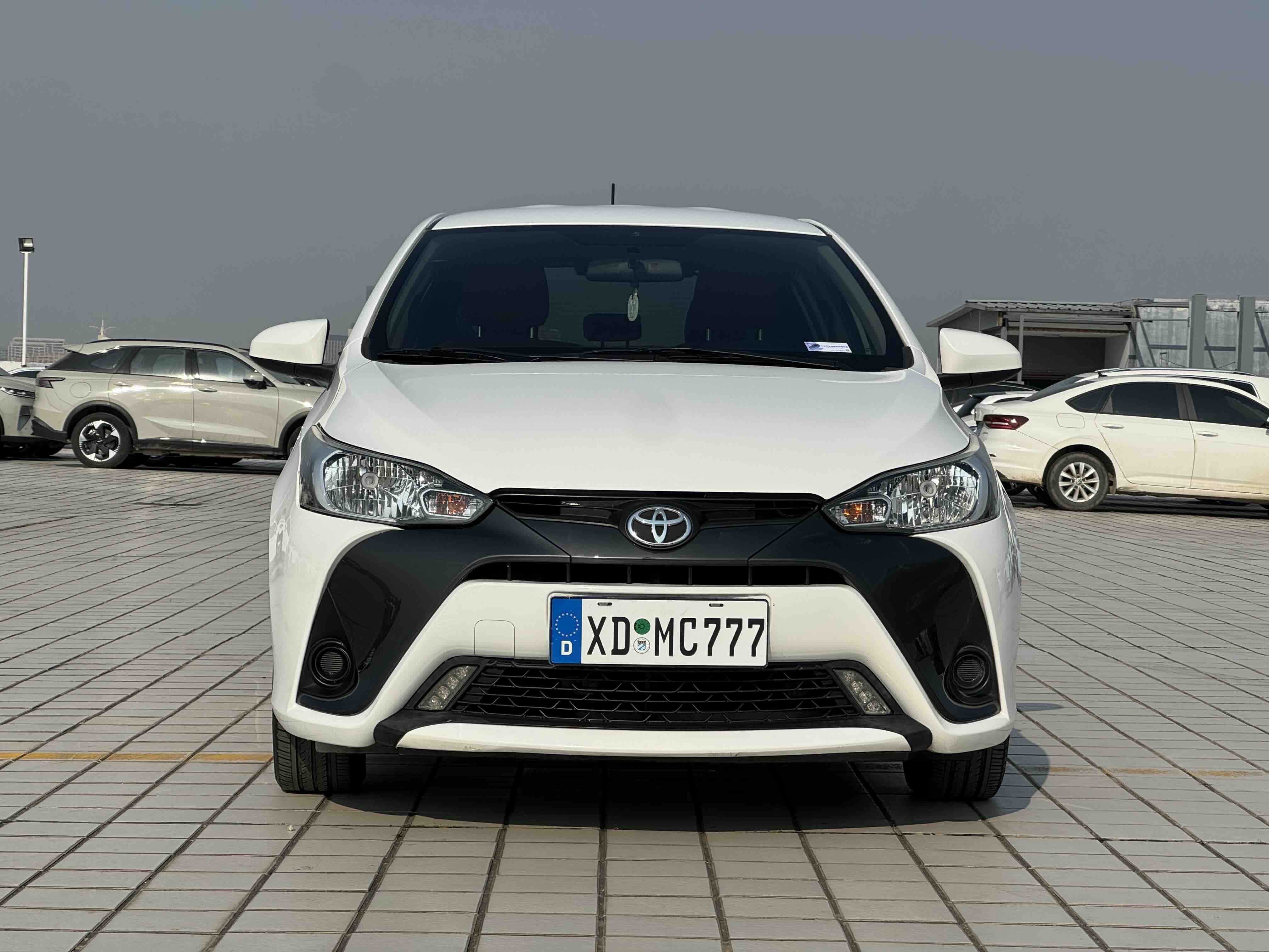 Yaris L Zhixuan 2017 #2 Yaris L Zhixuan 2017 car image #2