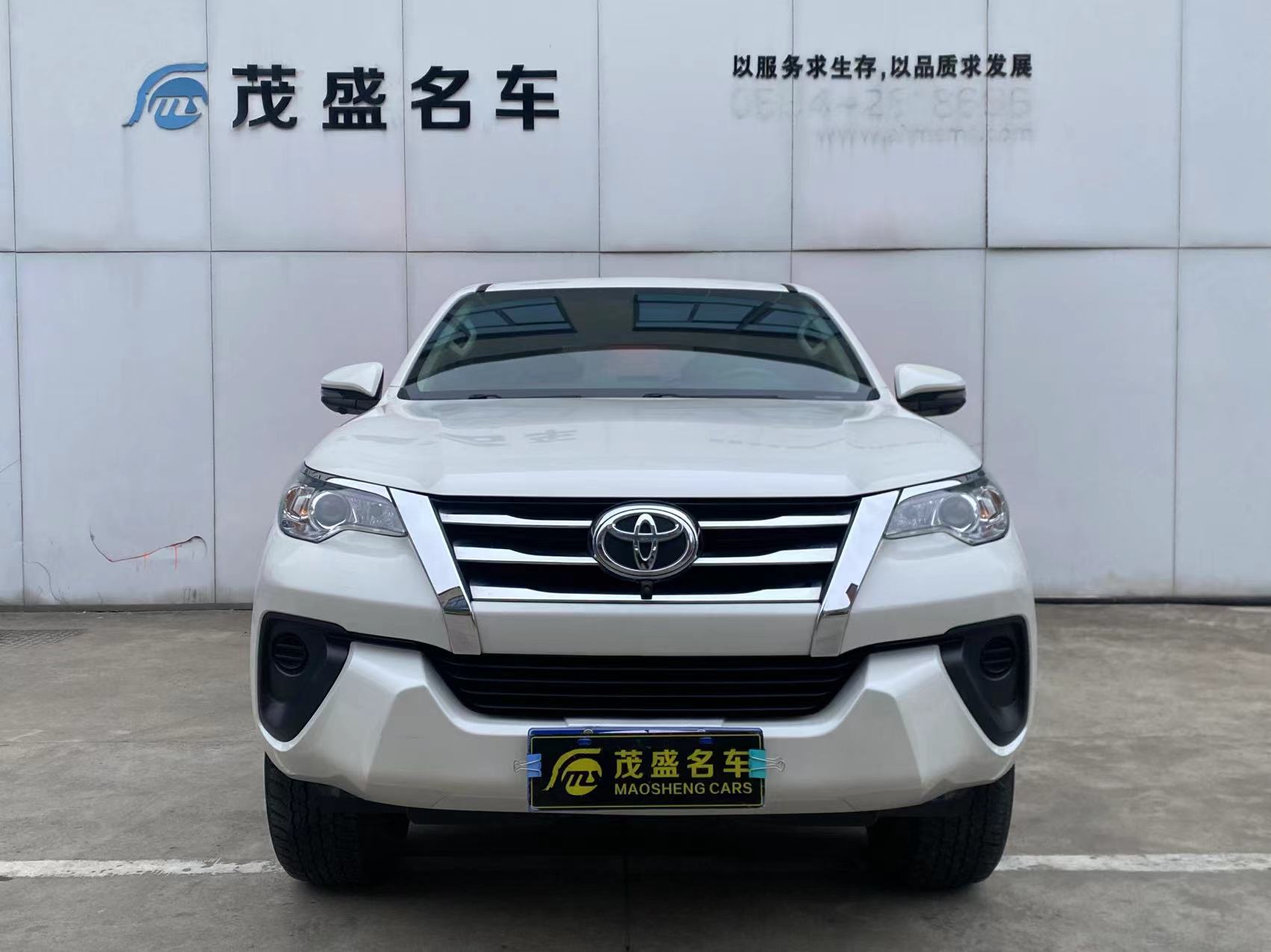 Toyota Fortuner 2020 #2 Toyota Fortuner 2020 car image #2