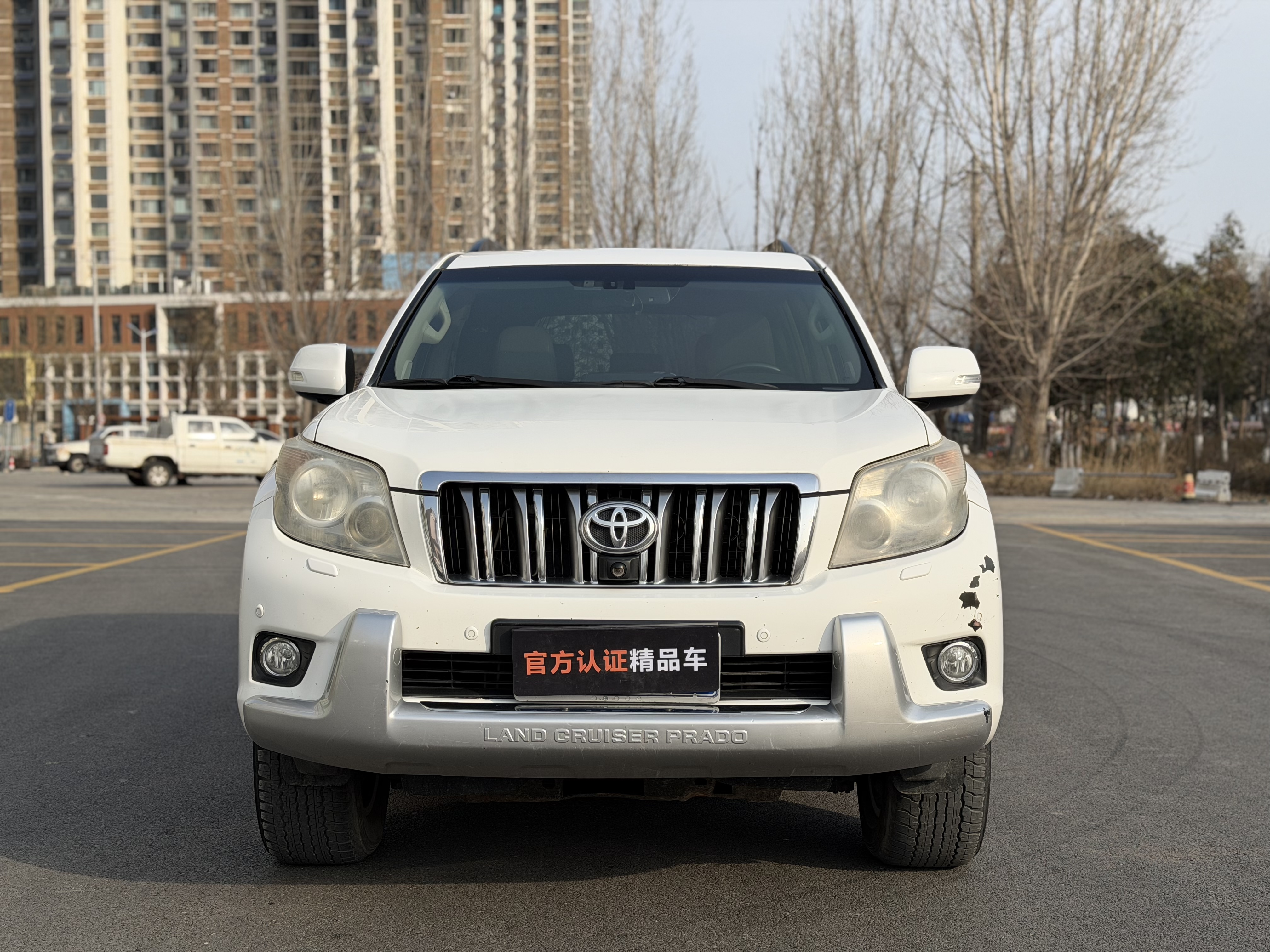 Toyota Land Cruiser Prado 2011 #2 Toyota Land Cruiser Prado 2011 car image #2