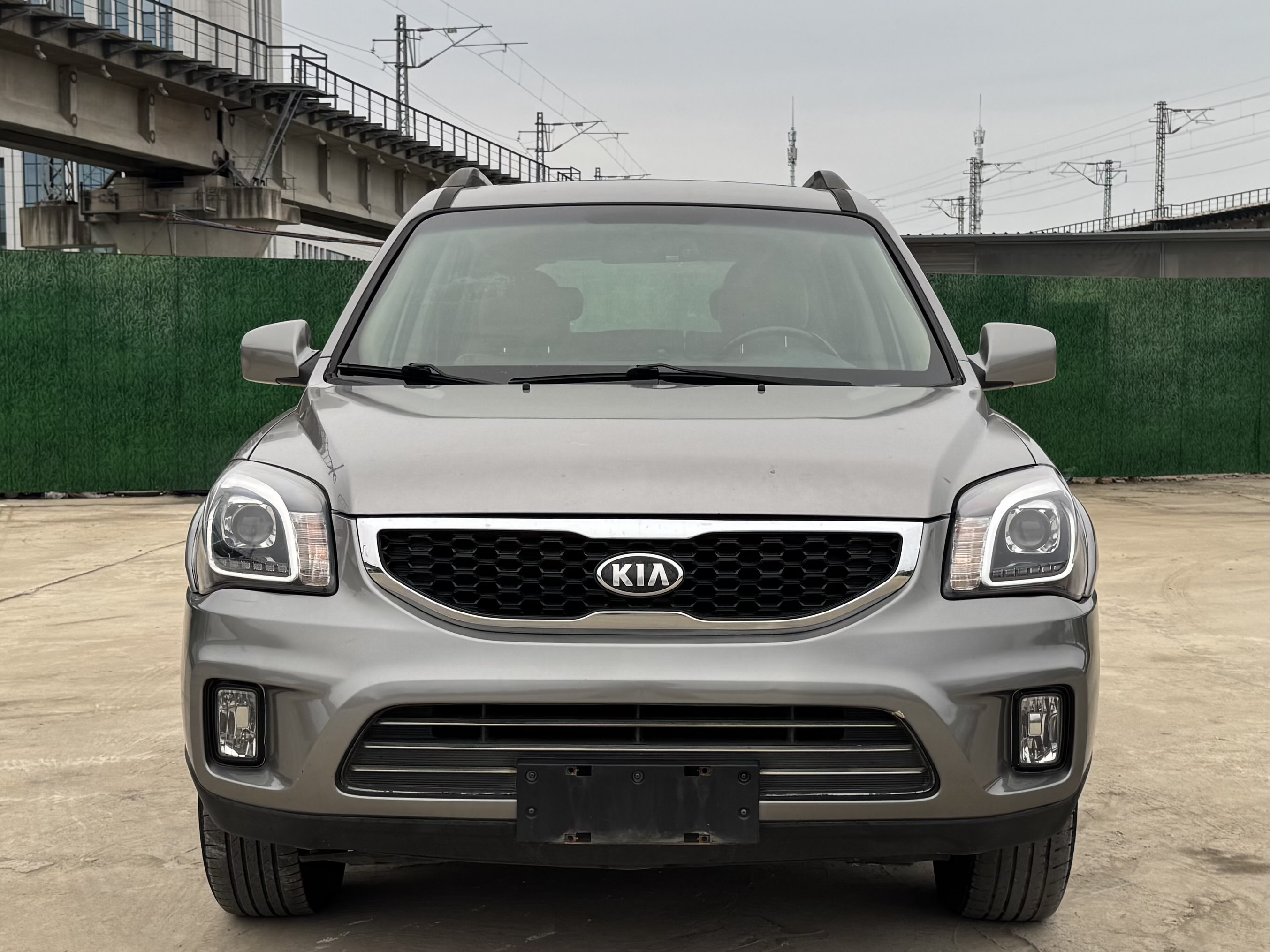 起亚 狮跑 2014 汽车图片 #2