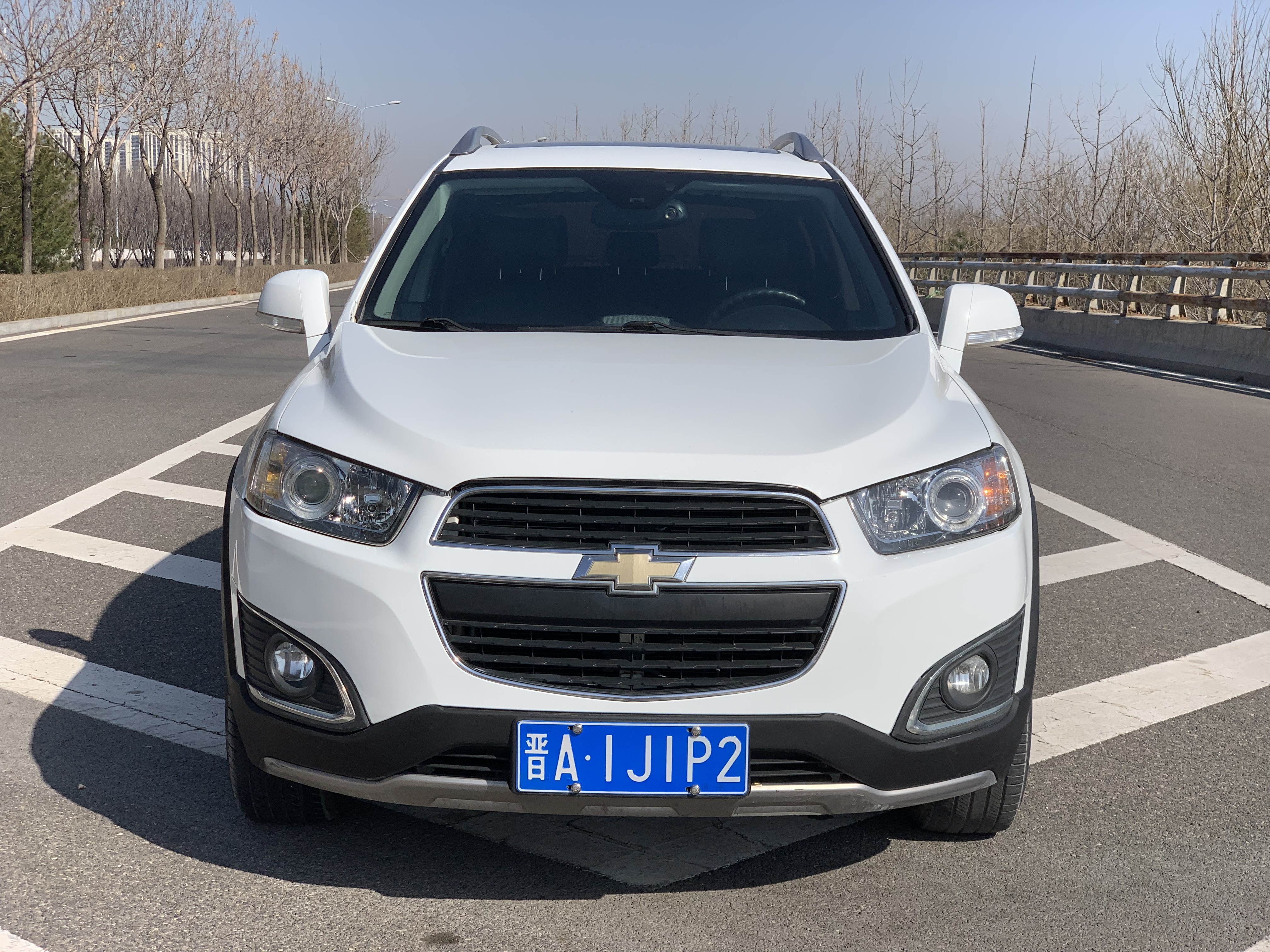 Chevrolet Captiva 2016 car image #2