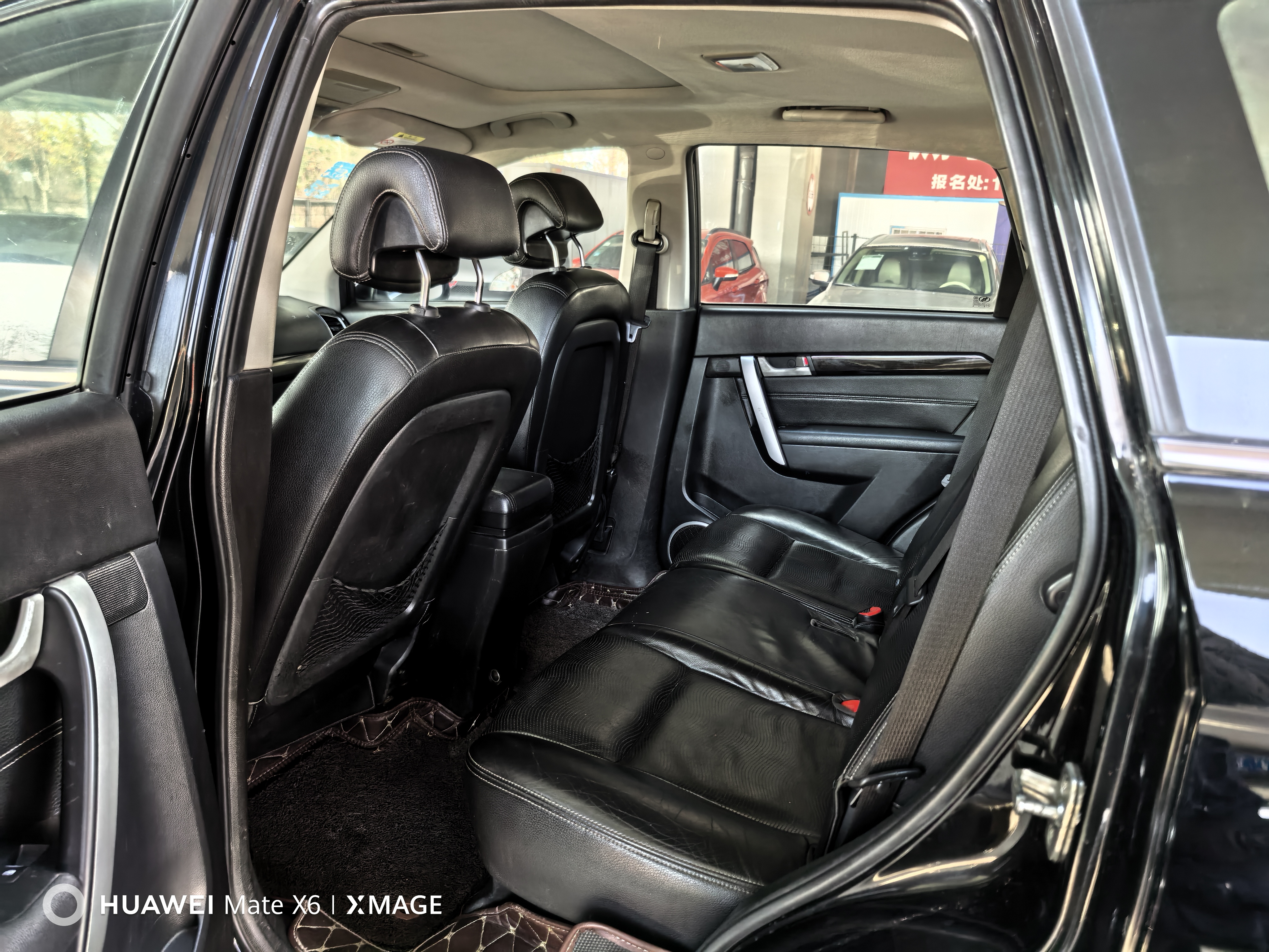 Chevrolet Captiva 2014 car image #2