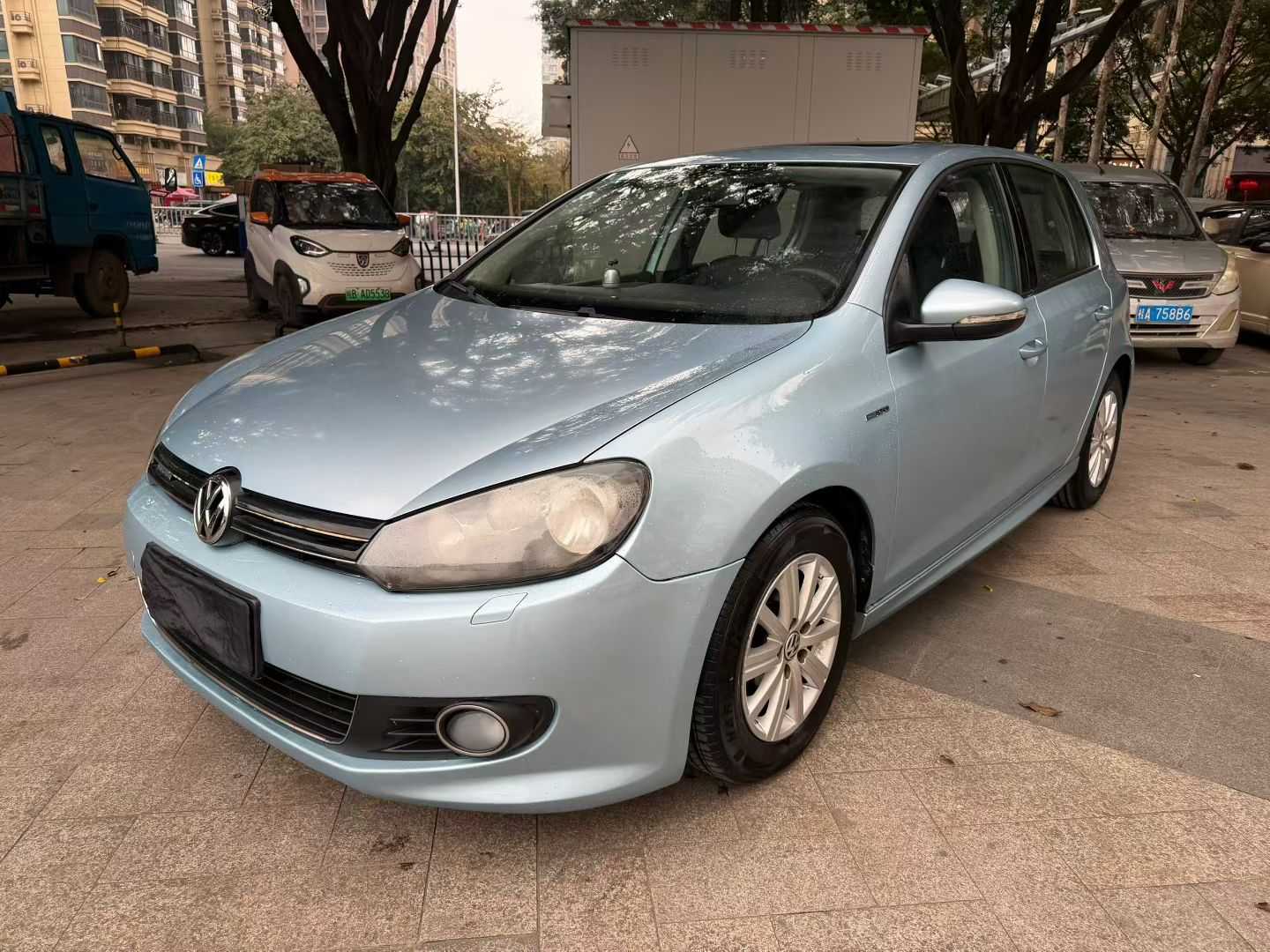 Volkswagen Golf 2013 immagine di auto #2