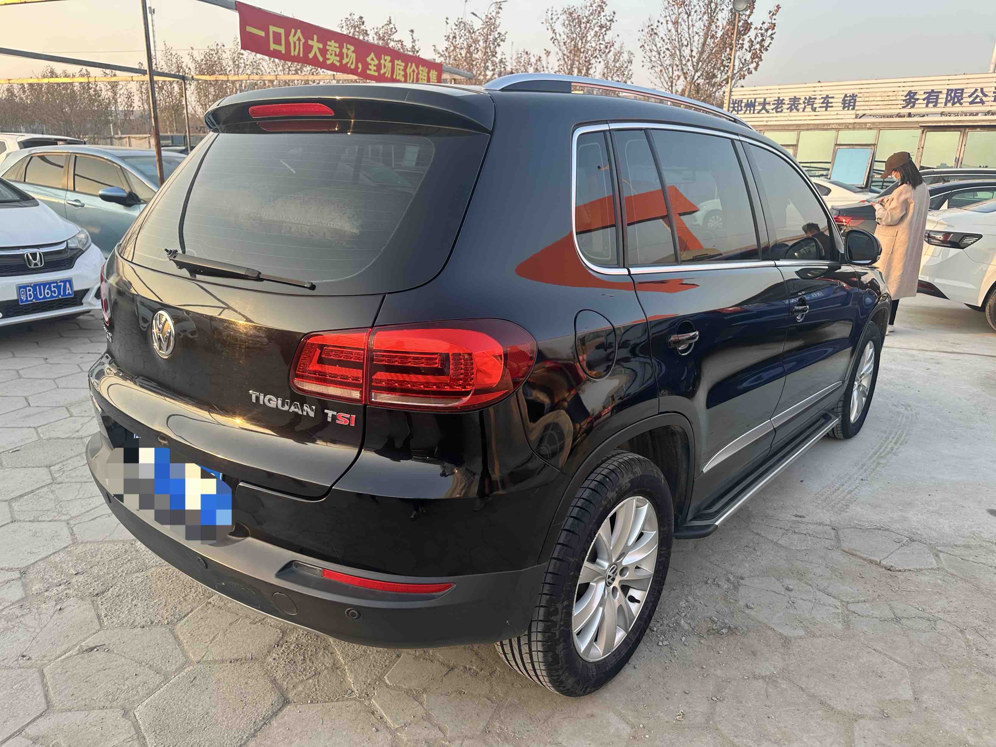 Volkswagen Tiguan 2014 صورة سيارة #2