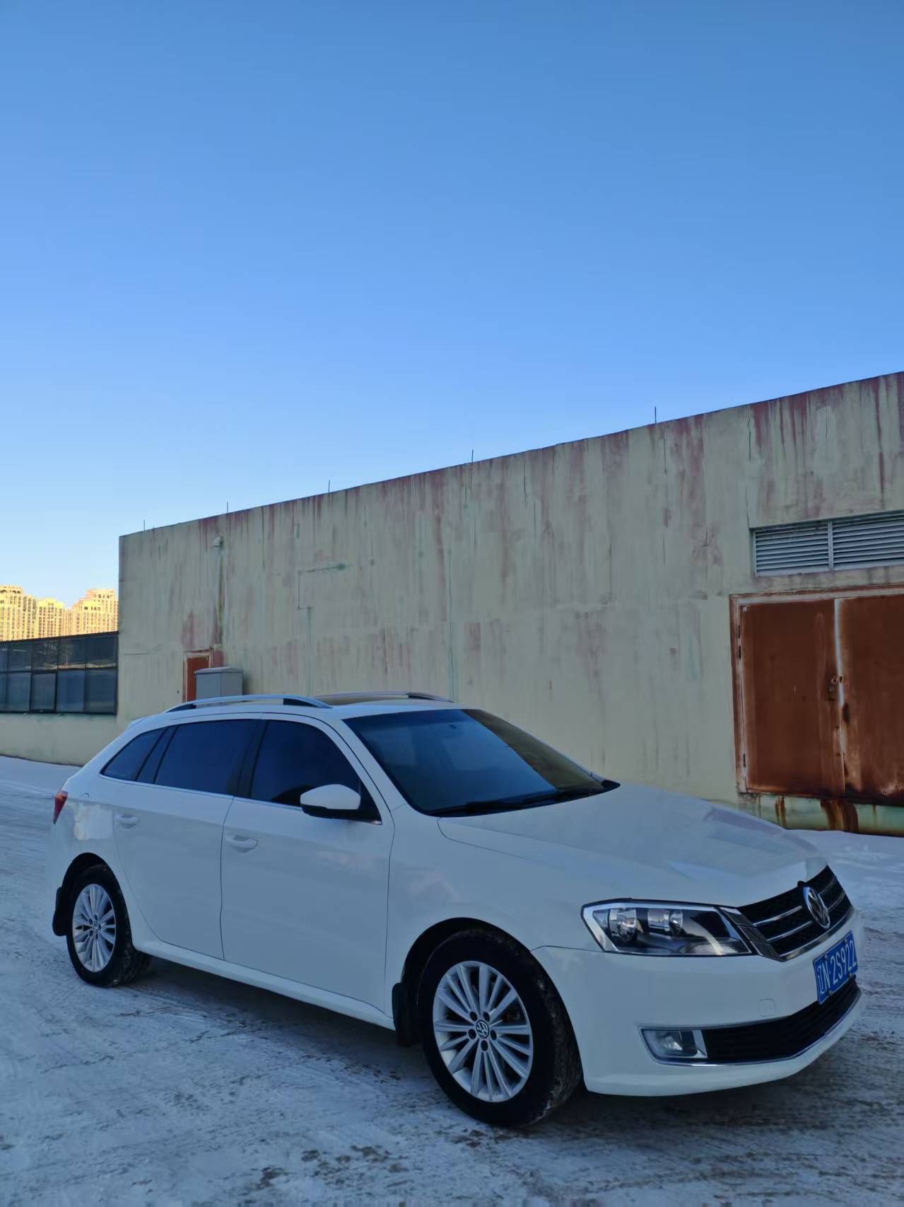 Volkswagen Gran Lavida 2013 immagine di auto #2