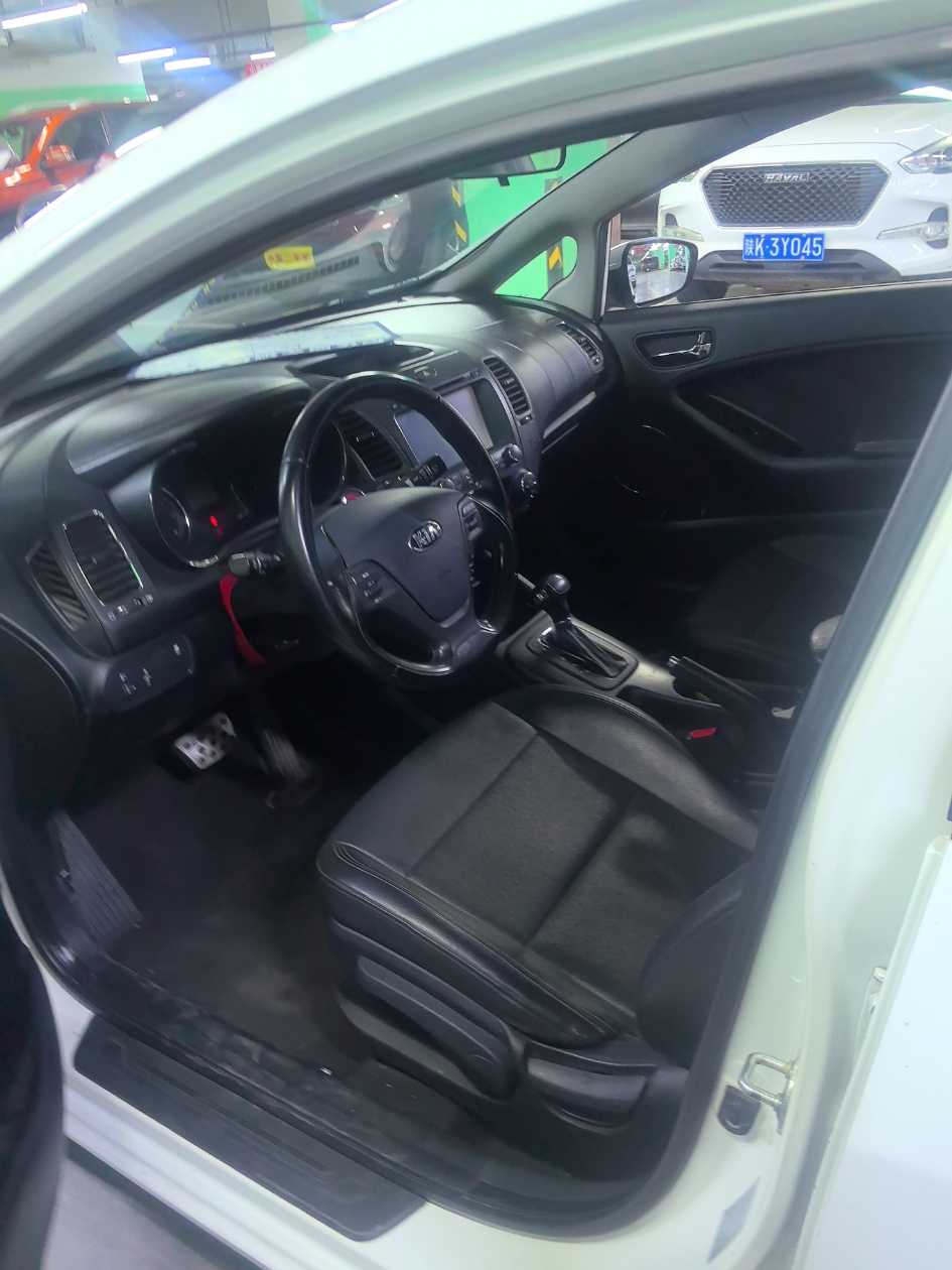 Kia K3 2013 immagine di auto #2