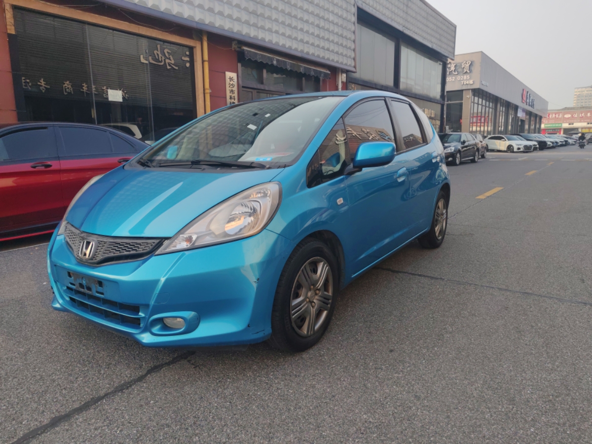 Honda Fit 2014 car image #2