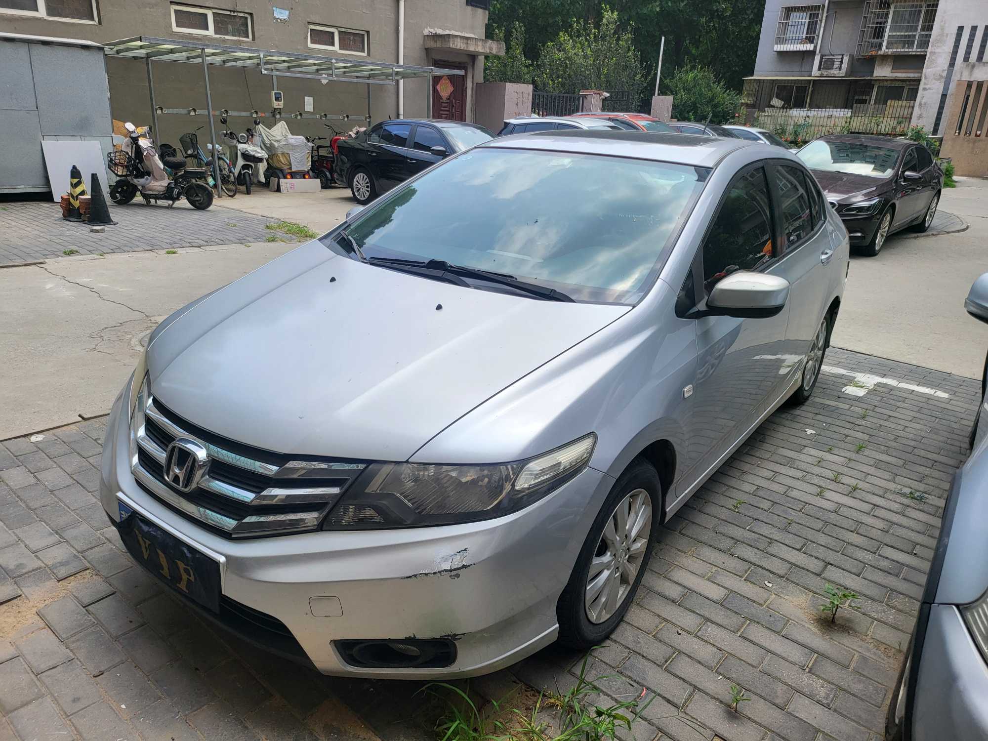 Honda City Classic 2012 #2 Honda City Classic 2012 car image #2