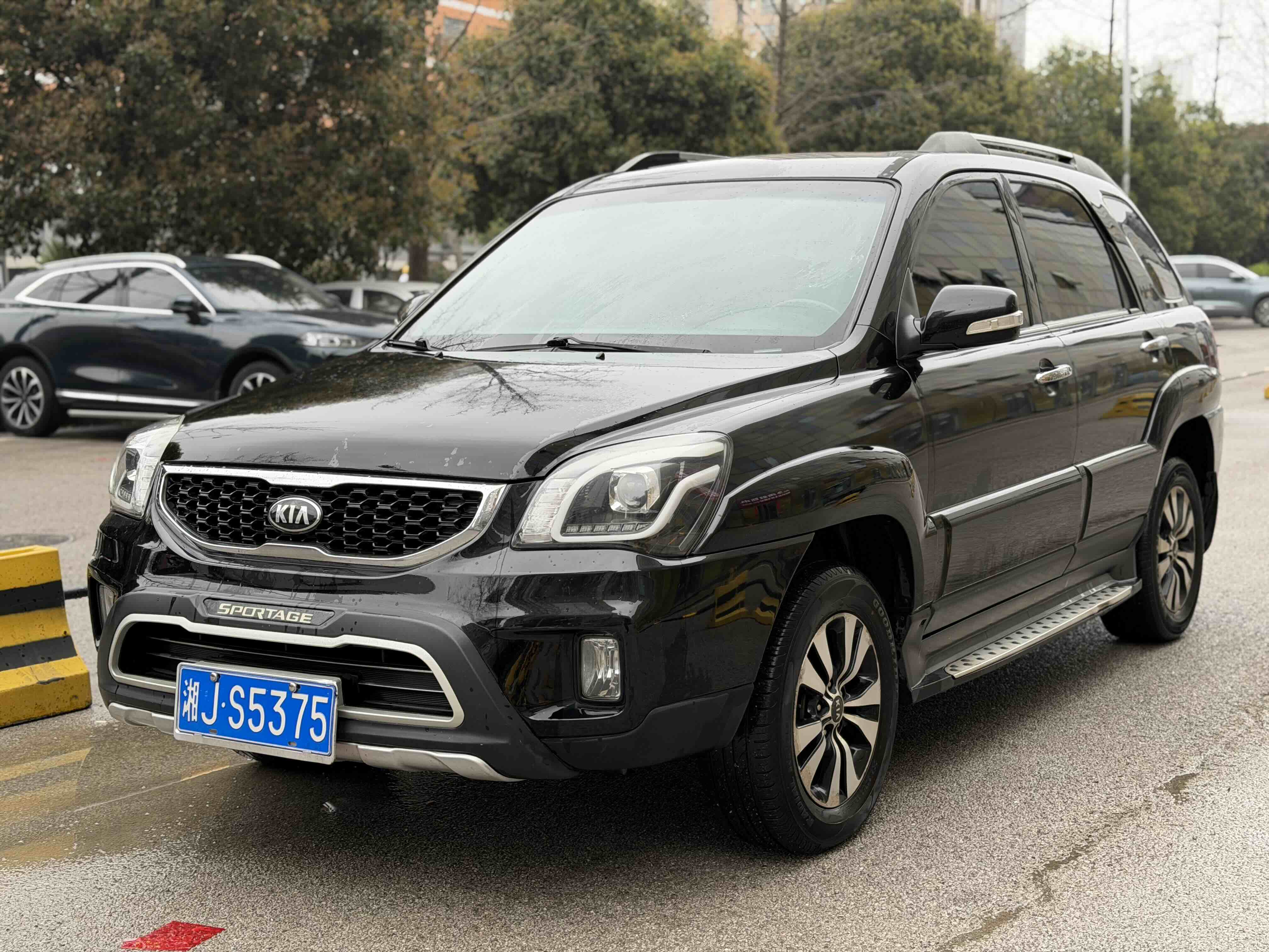 起亚 狮跑 2014 汽车图片 #2