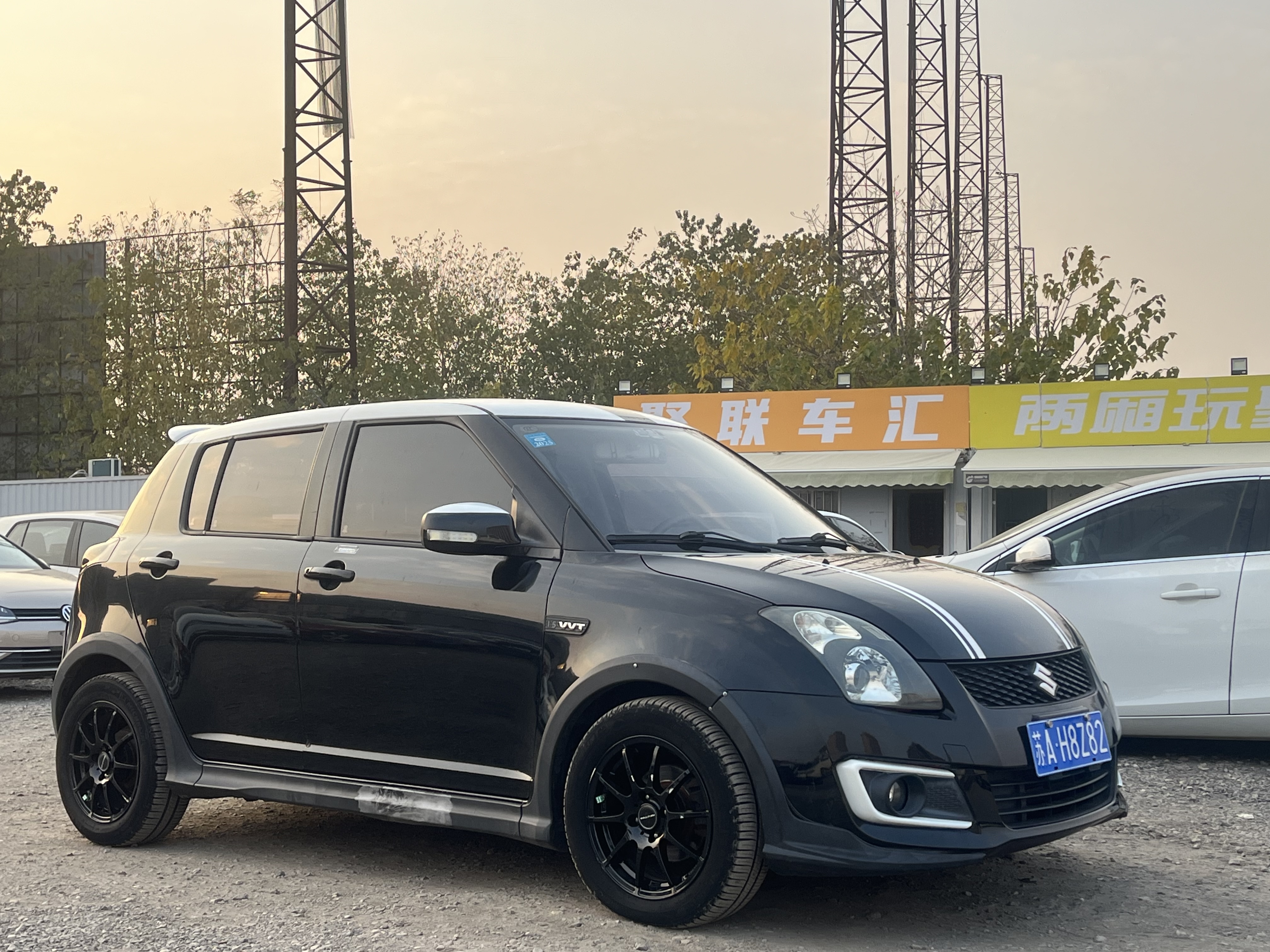 Suzuki Swift 2014 #2 Suzuki Swift 2014 car image #2