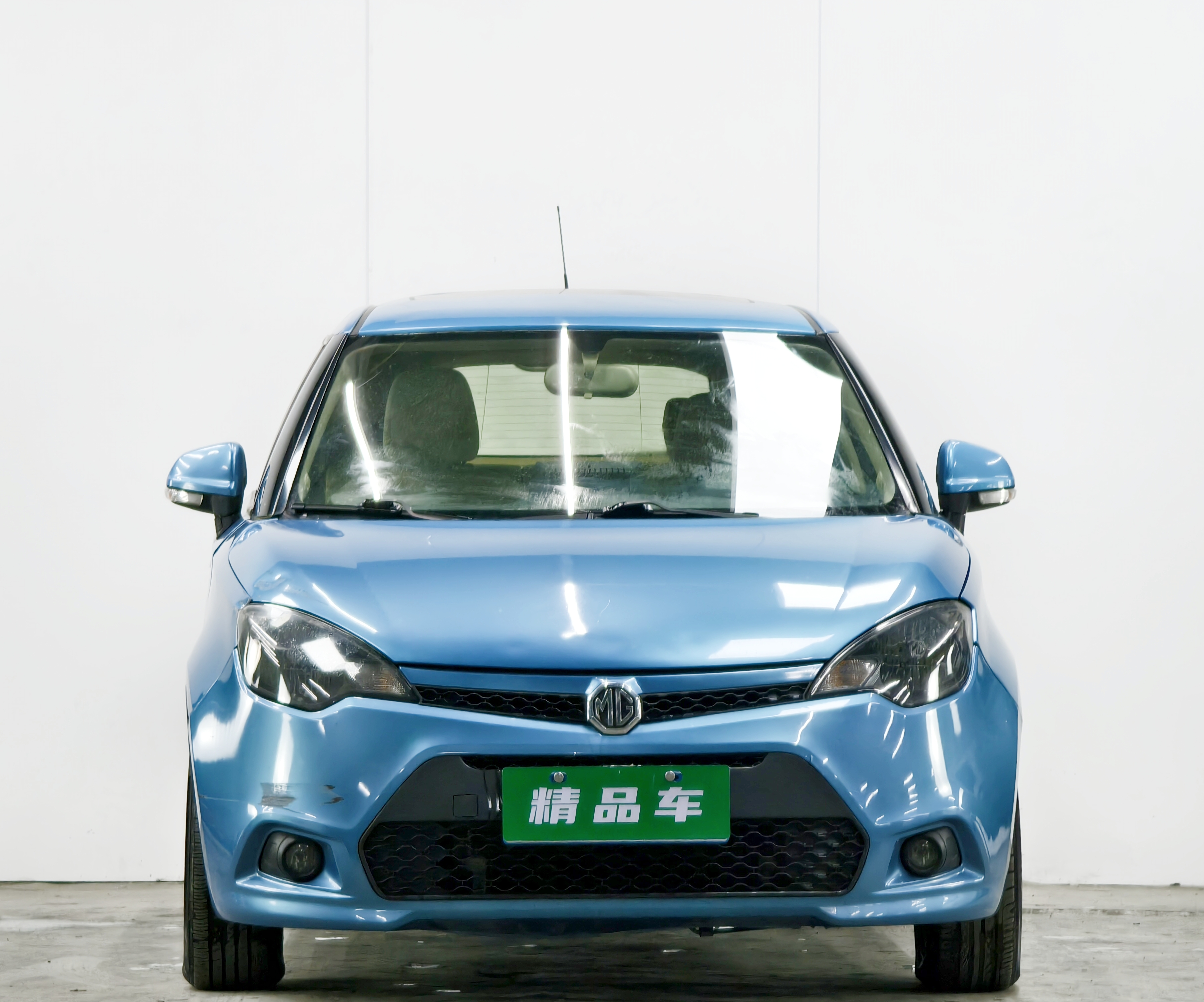 MG 3 2011 car image #2