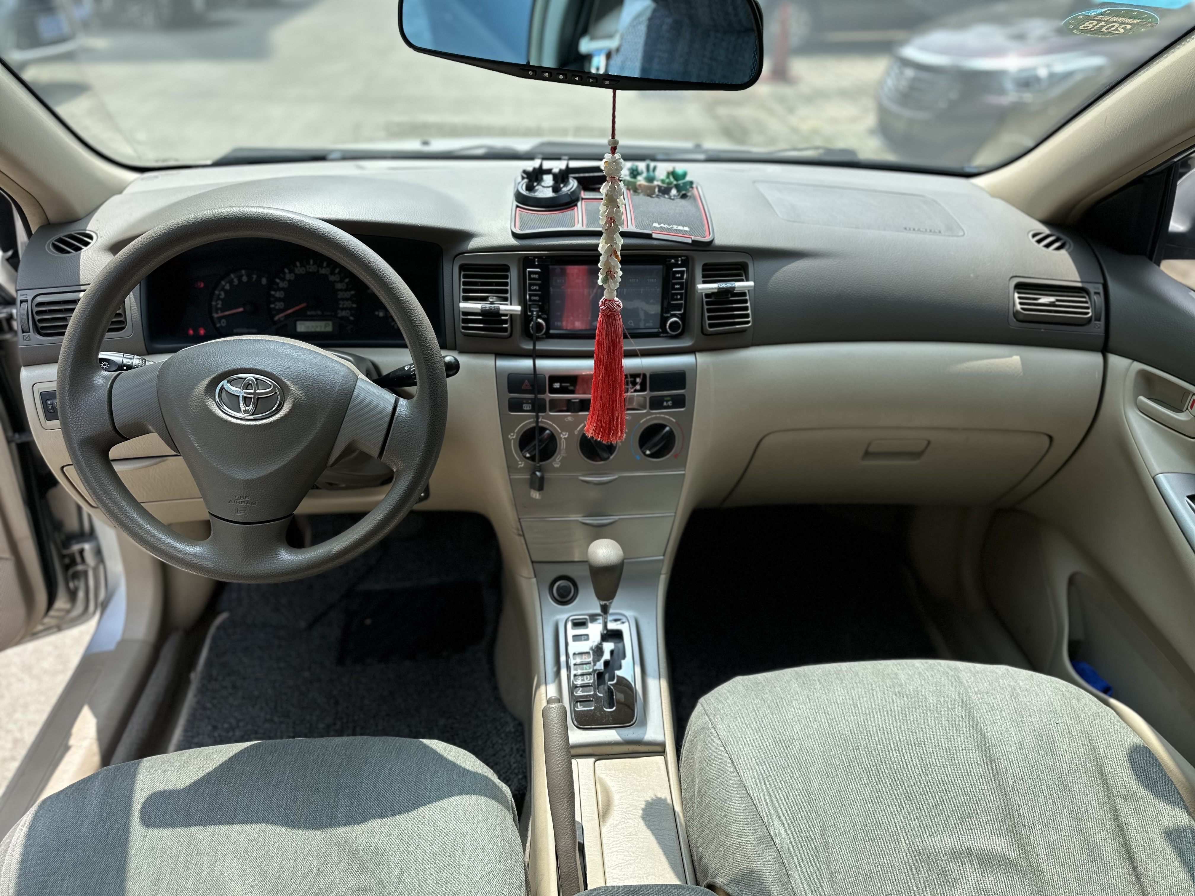 Toyota Corolla (Classic) 2012 car image #2