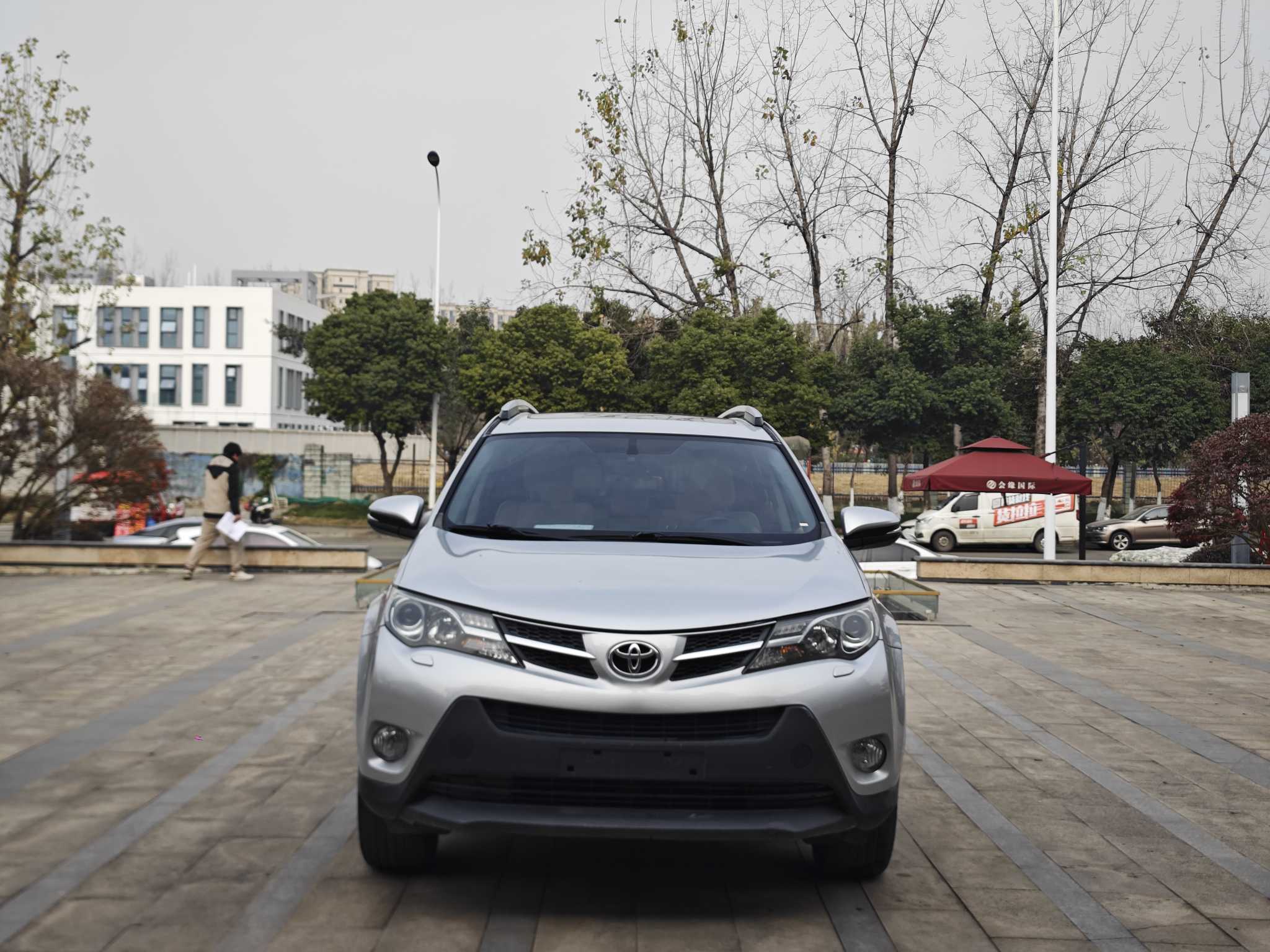 Toyota RAV4 2014 #2 Toyota RAV4 2014 car image #2