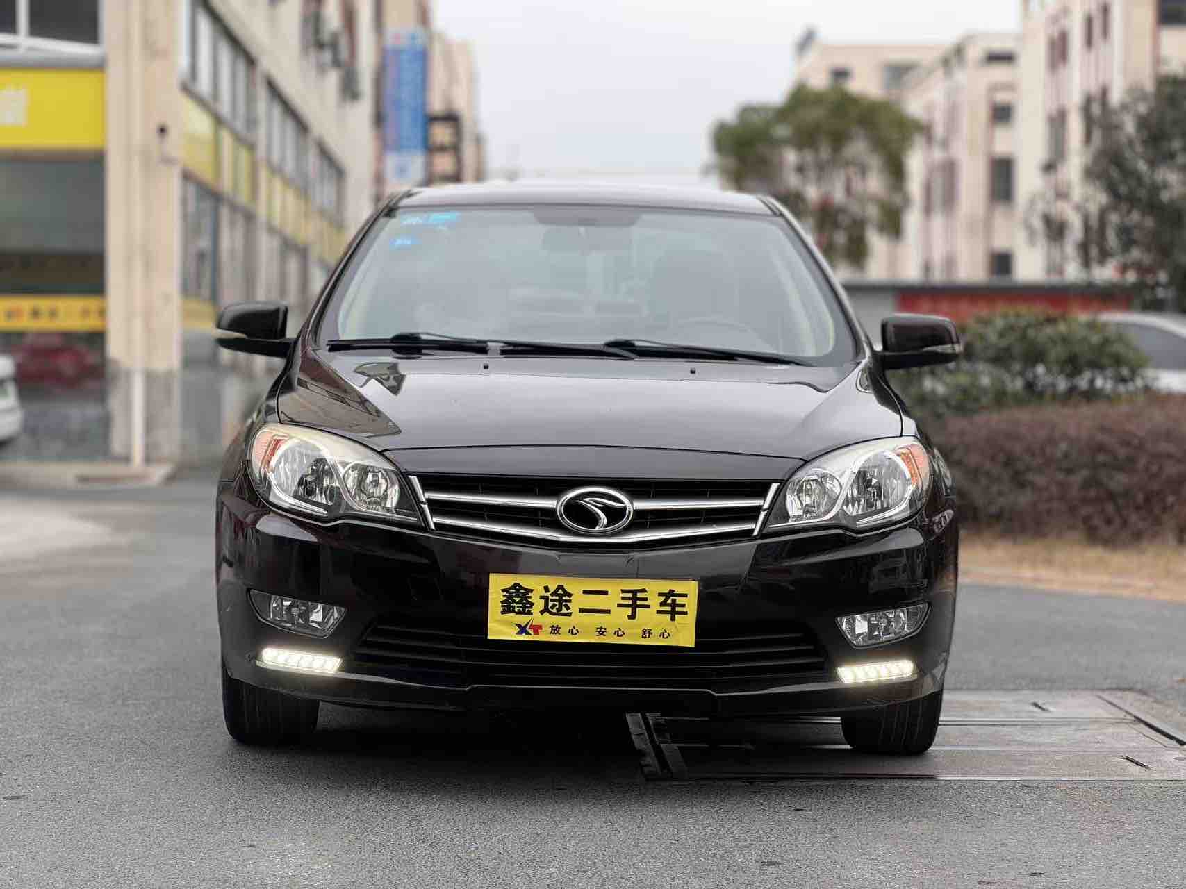 Soueast V5 Lingzhi 2013 #2 Soueast V5 Lingzhi 2013 car image #2