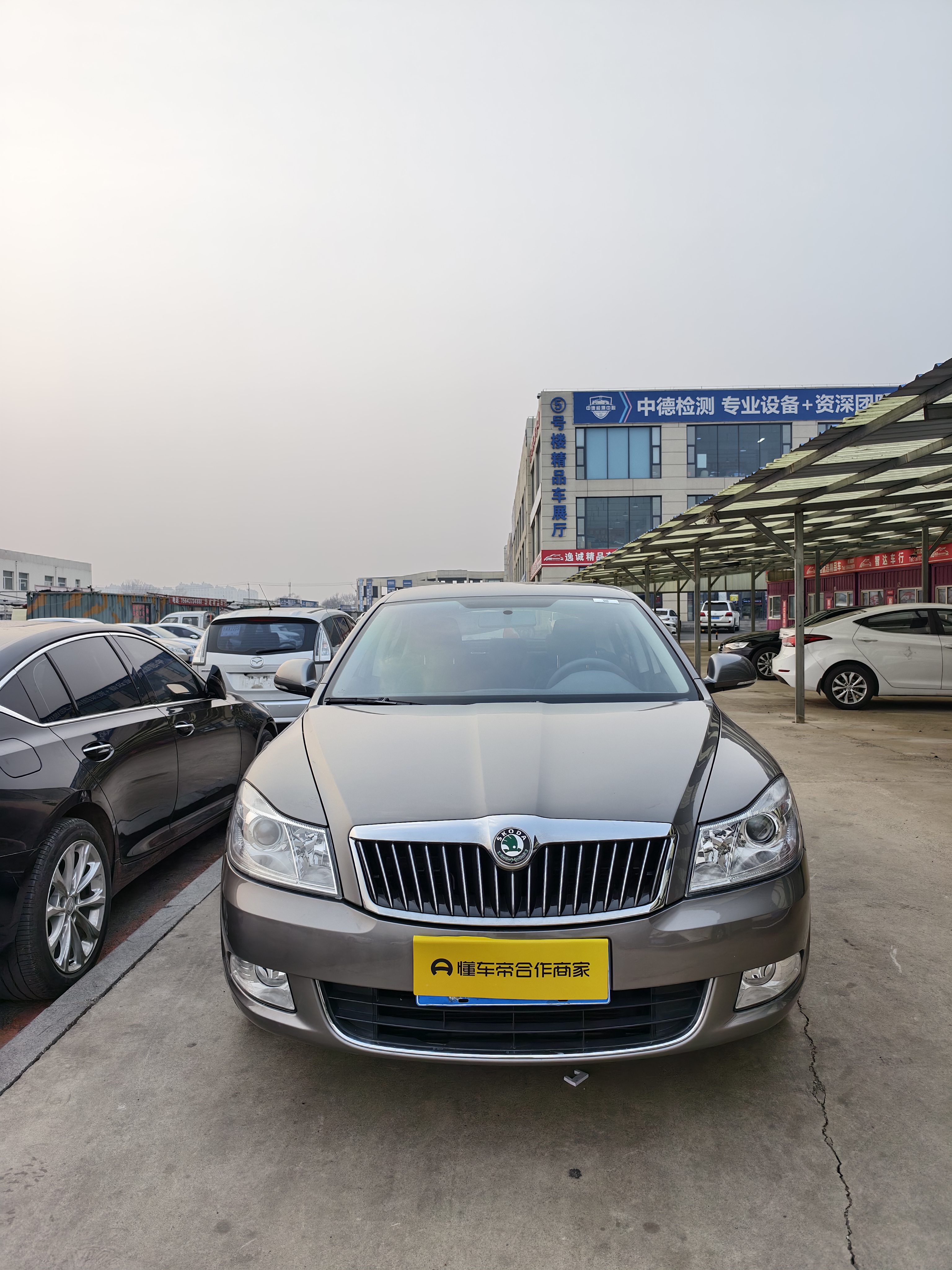 Skoda Octavia 2013 car image #2