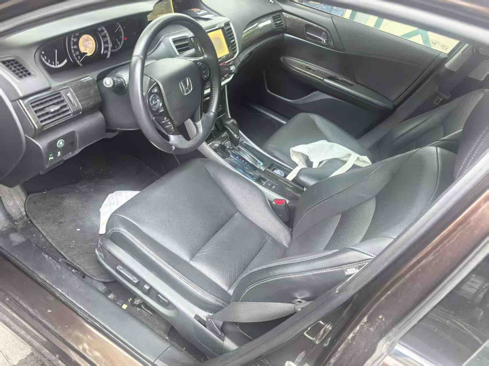 Honda Accord 2014 immagine di auto #2