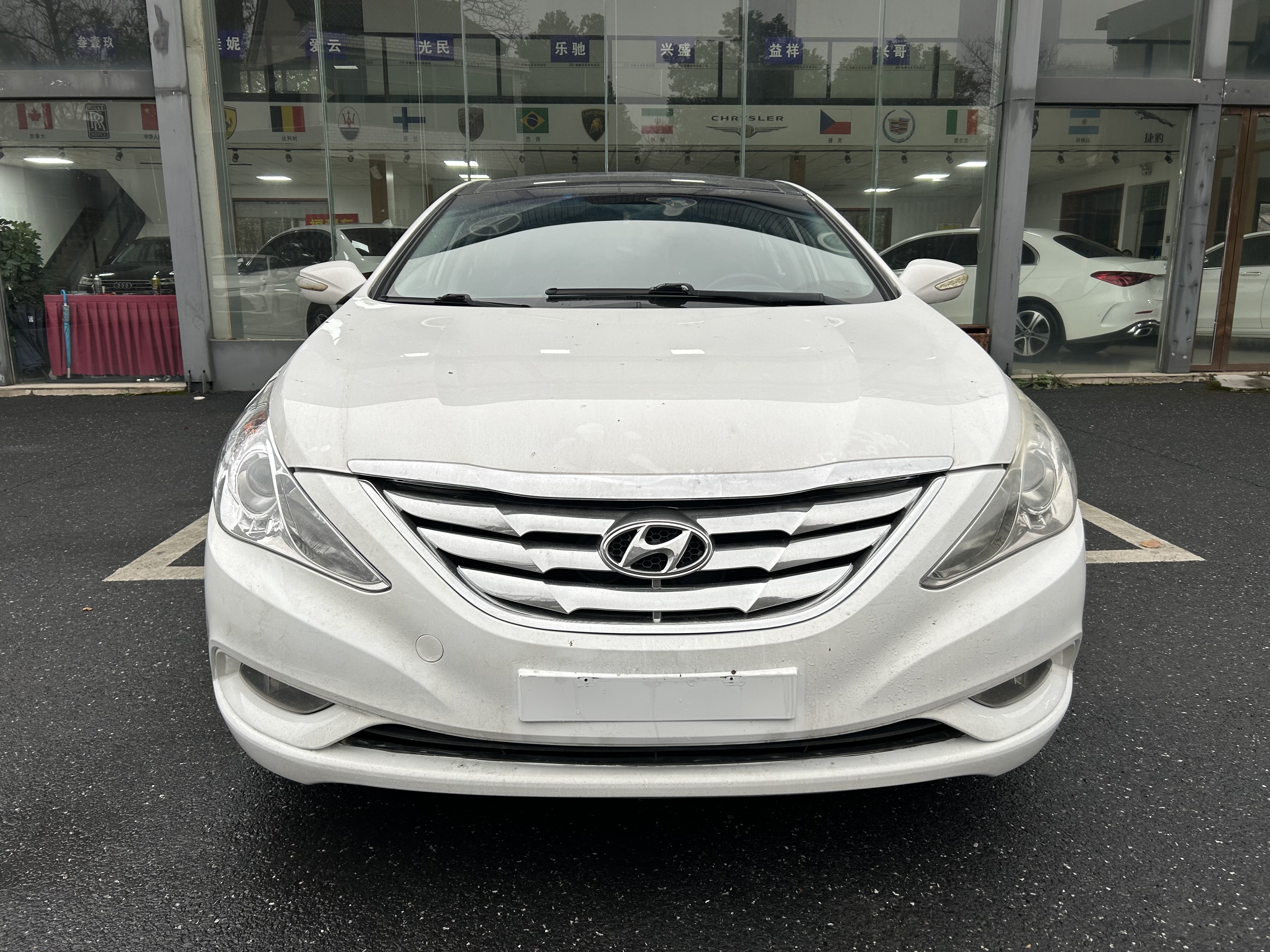 Hyundai Sonata 2012 car image #2