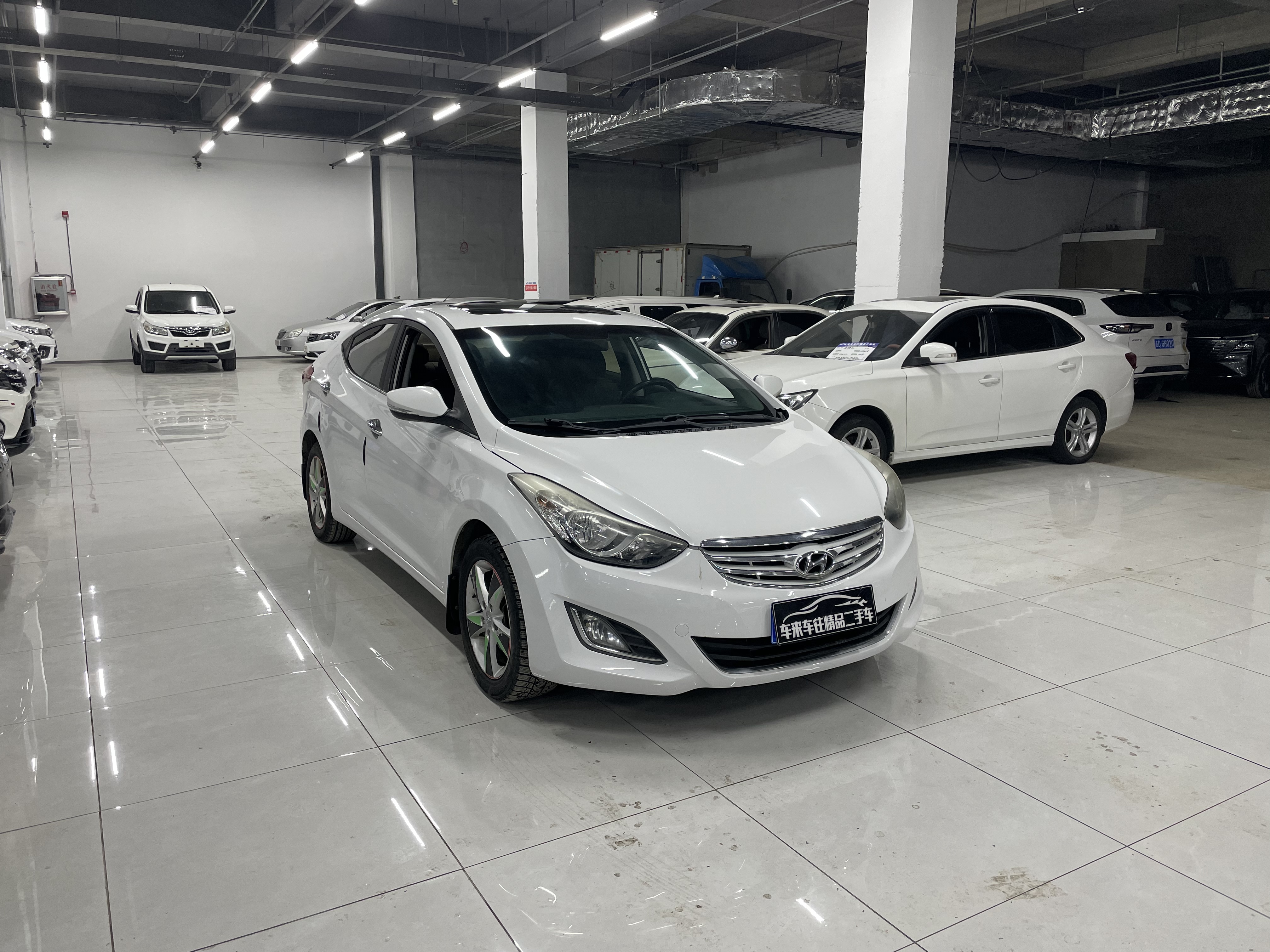 Hyundai Elantra MD 2013 #2 Hyundai Elantra MD 2013 car image #2