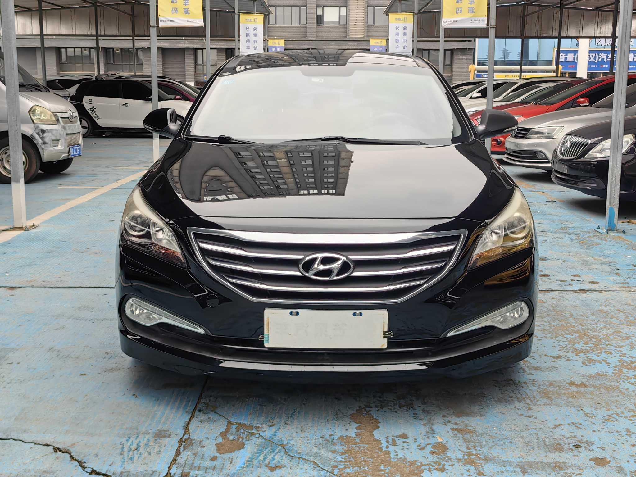 Hyundai Mistra 2015 #2 Hyundai Mistra 2015 immagine di auto #2