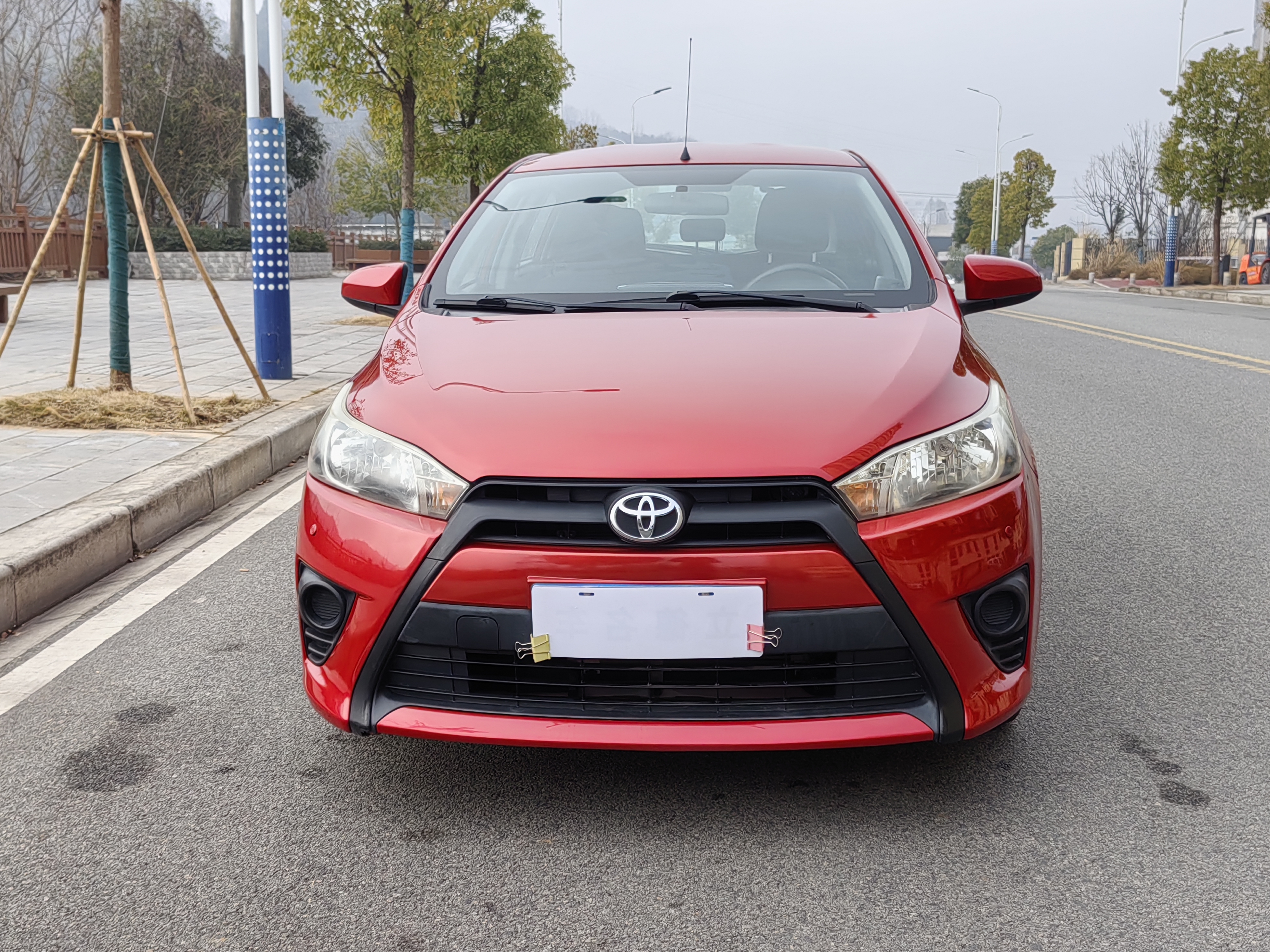 Yaris L Zhixuan 2014 #2 Yaris L Zhixuan 2014 car image #2