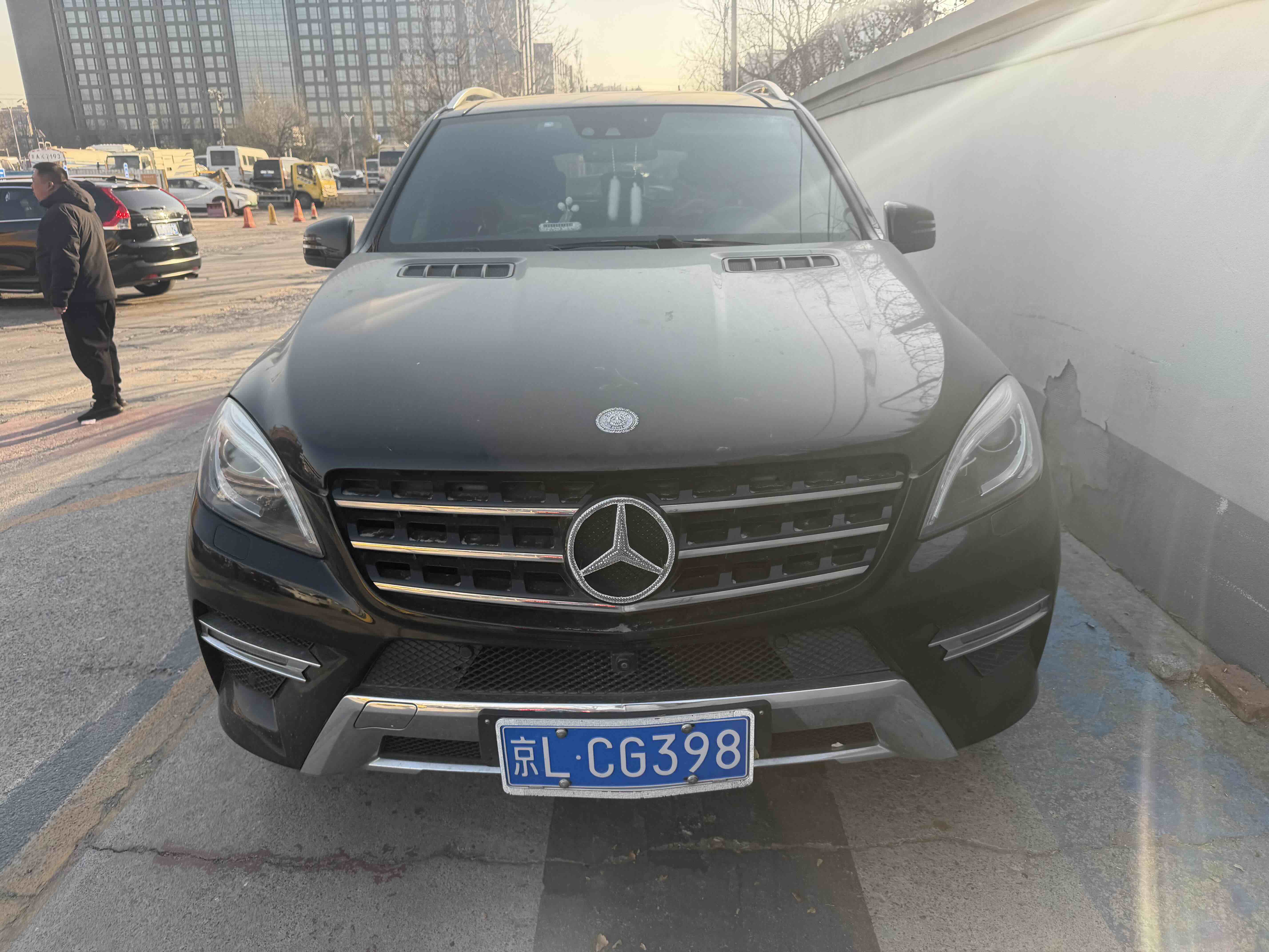 Mercedes-Benz M Class 2015 car image #2