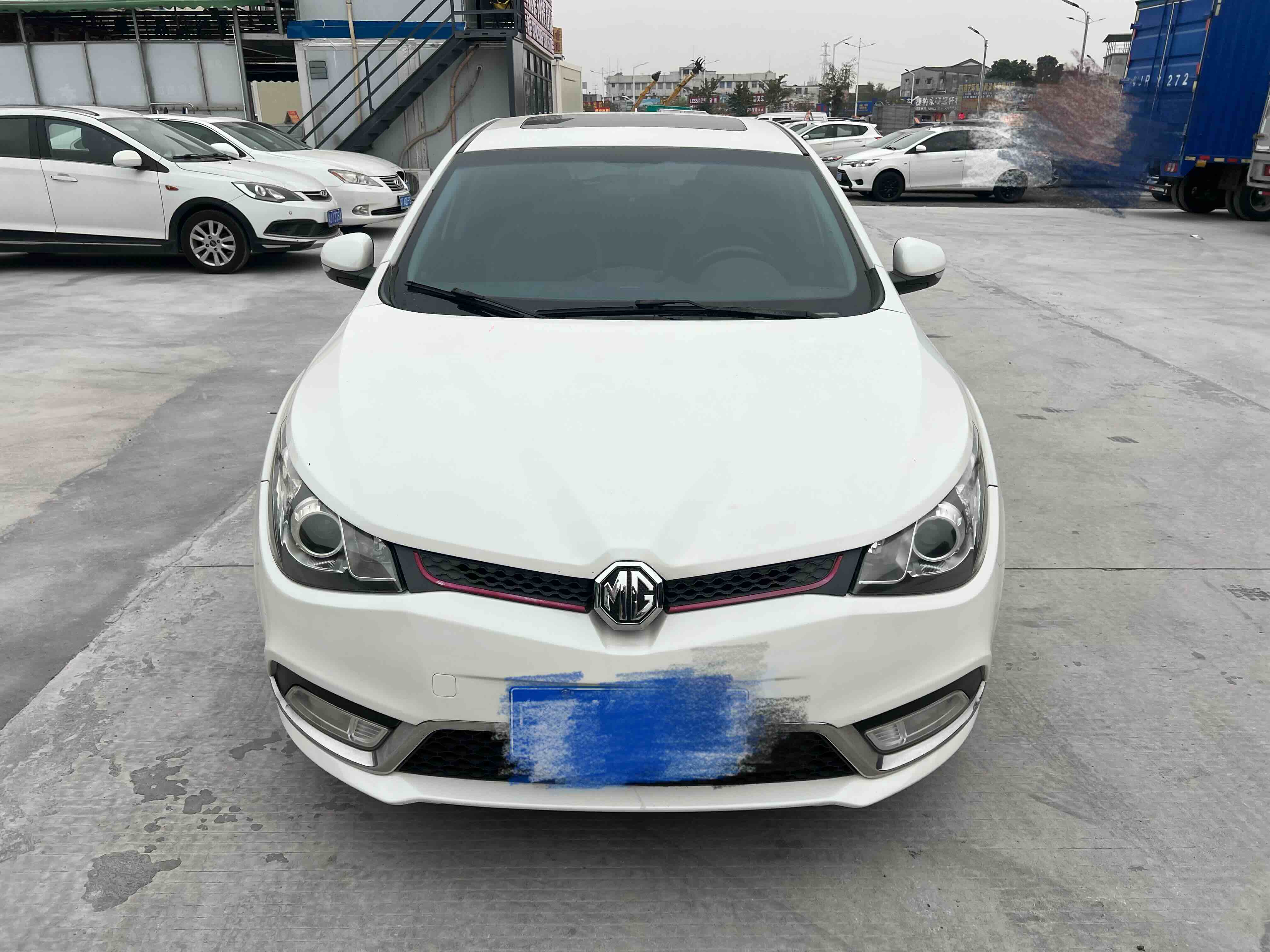 MG 5 2014 car image #2