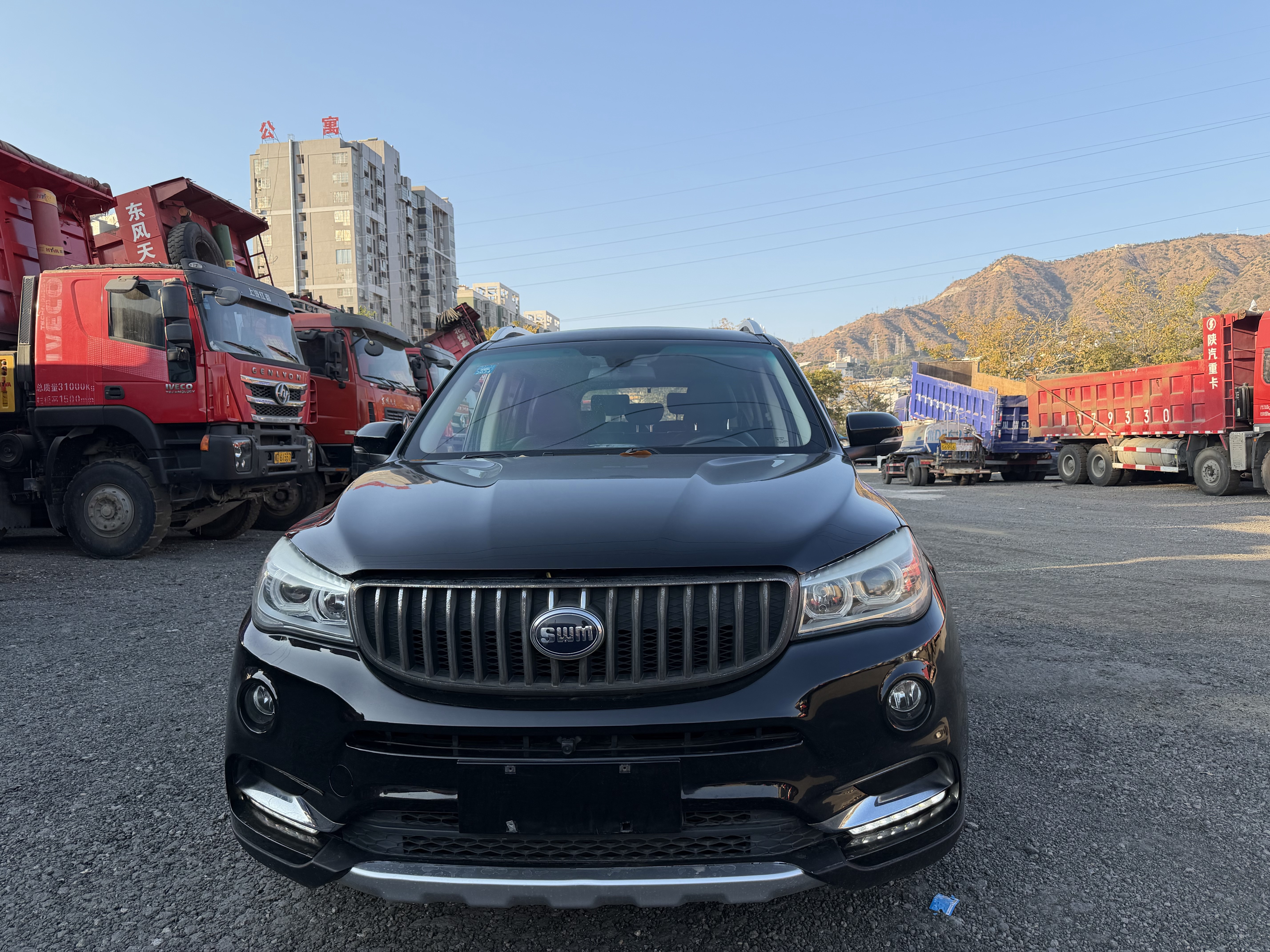 SWM斯威汽车 SWM斯威X7 2018 #2 SWM斯威汽车 SWM斯威X7 2018 汽车图片 #2