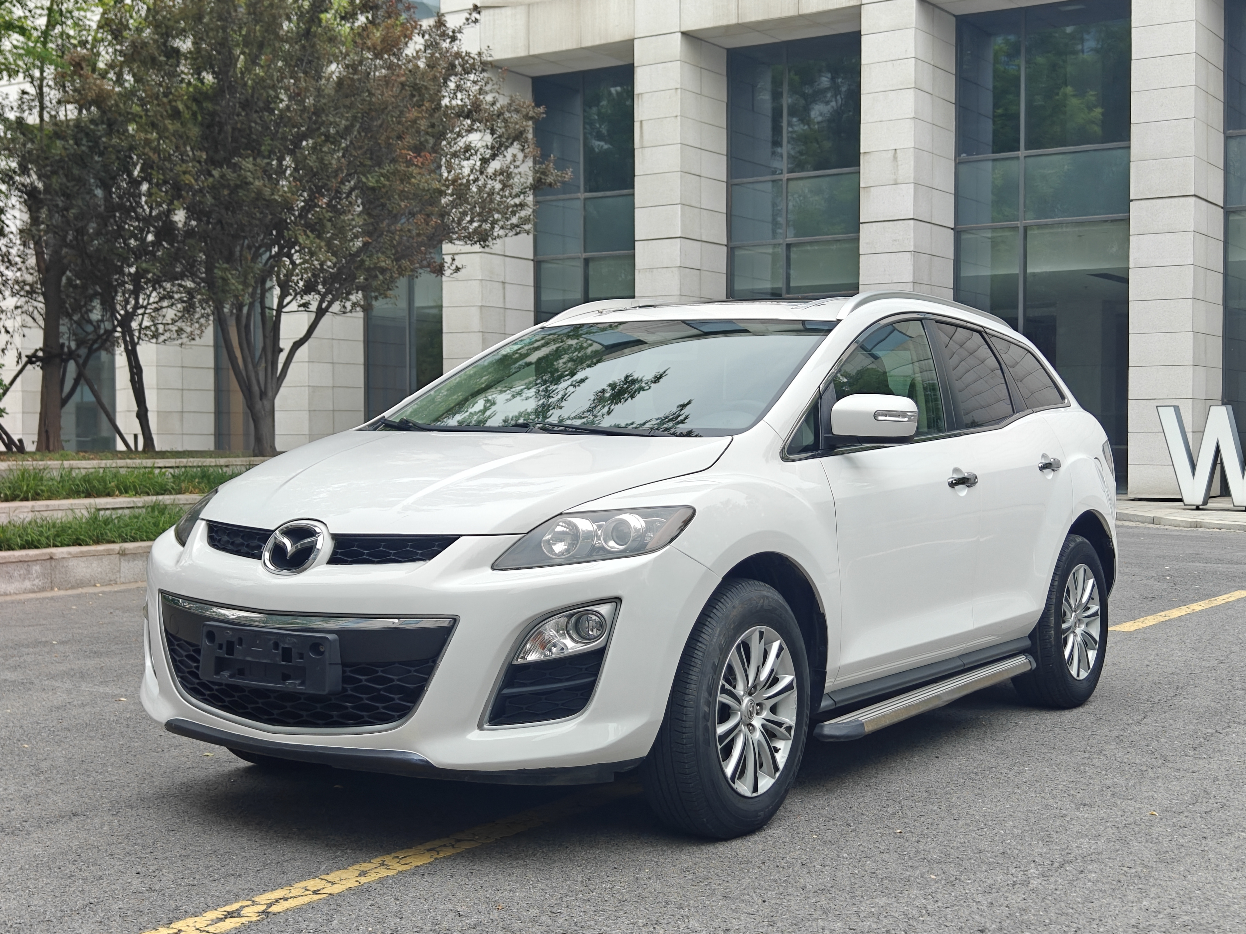 Mazda CX-7 (Imported) 2011 car image #2