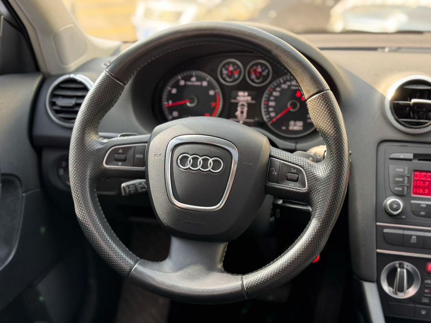 Audi A3 (Imported) 2014 car image #2