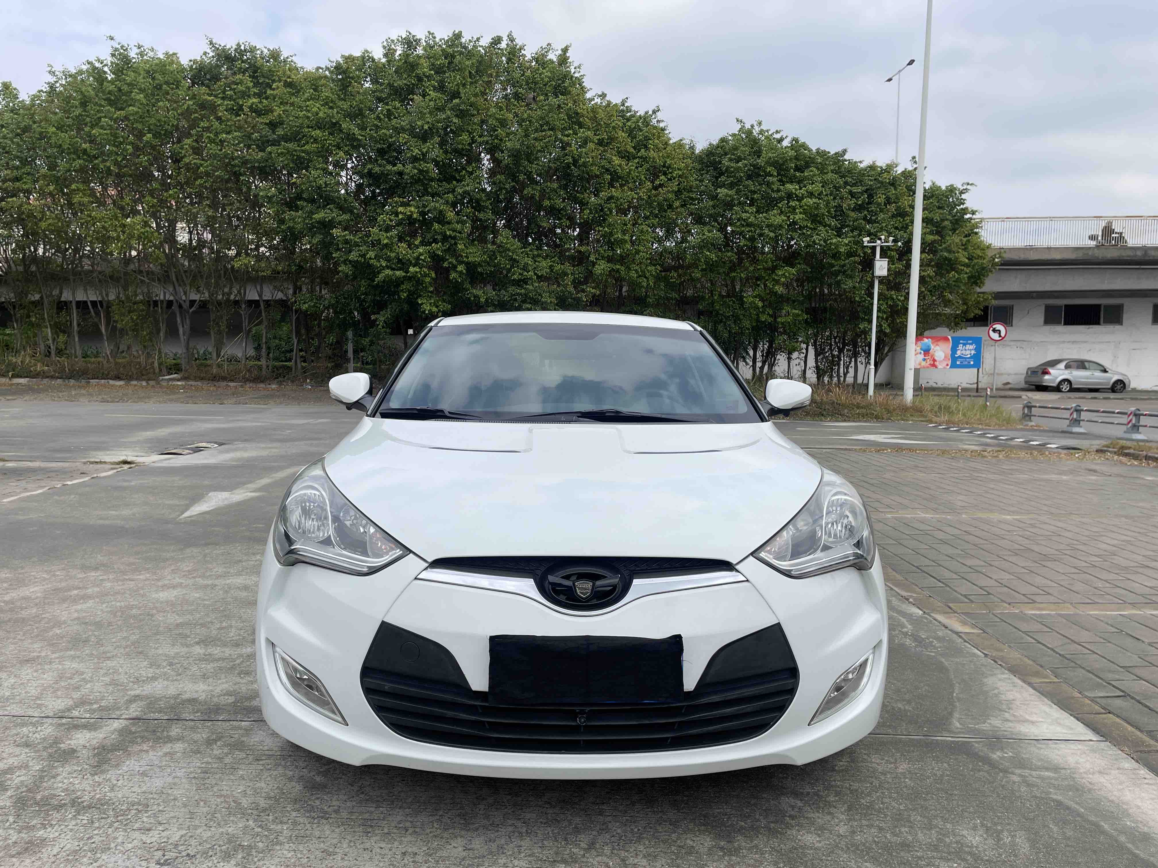 Hyundai Veloster 2012 صورة سيارة #2