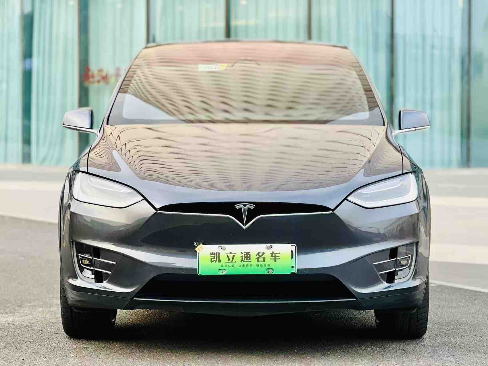 Tesla Model X 2018 #2 Tesla Model X 2018 car image #2