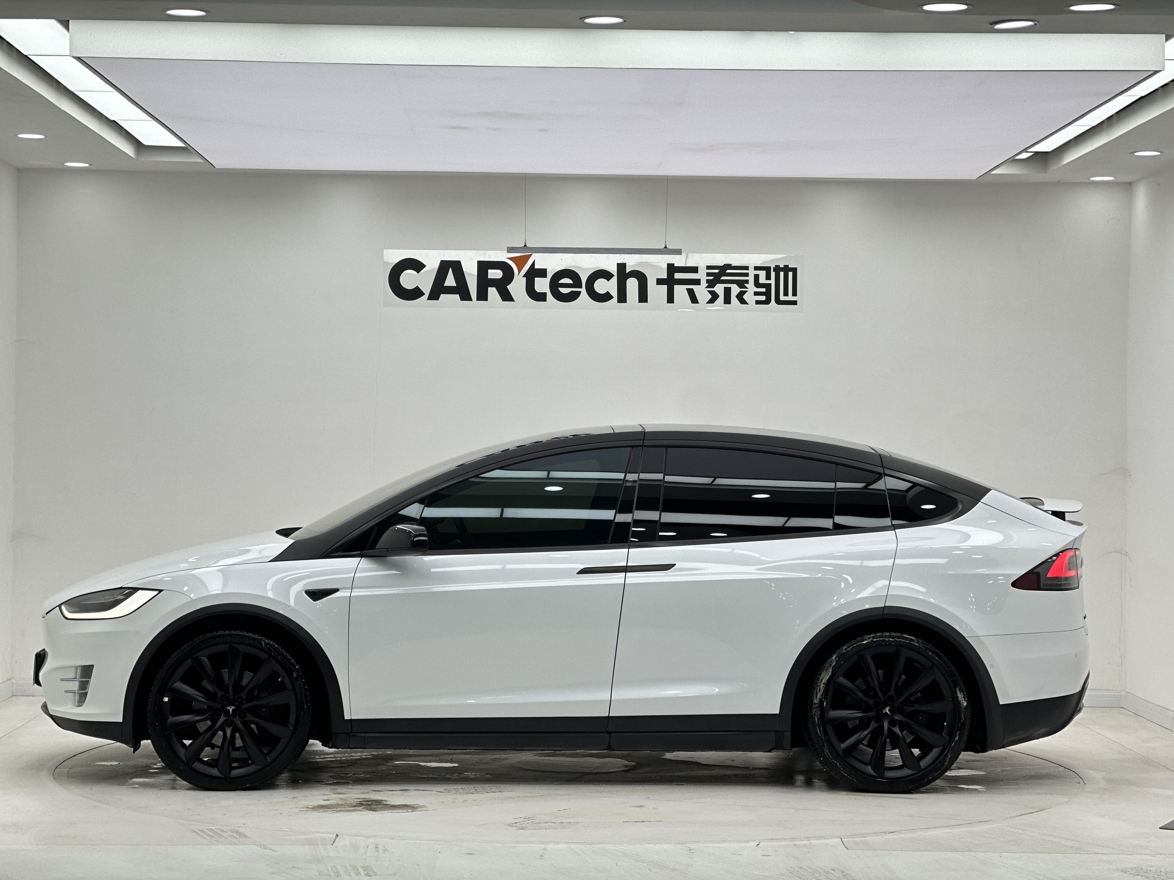 特斯拉 Model X 2017 汽车图片 #2