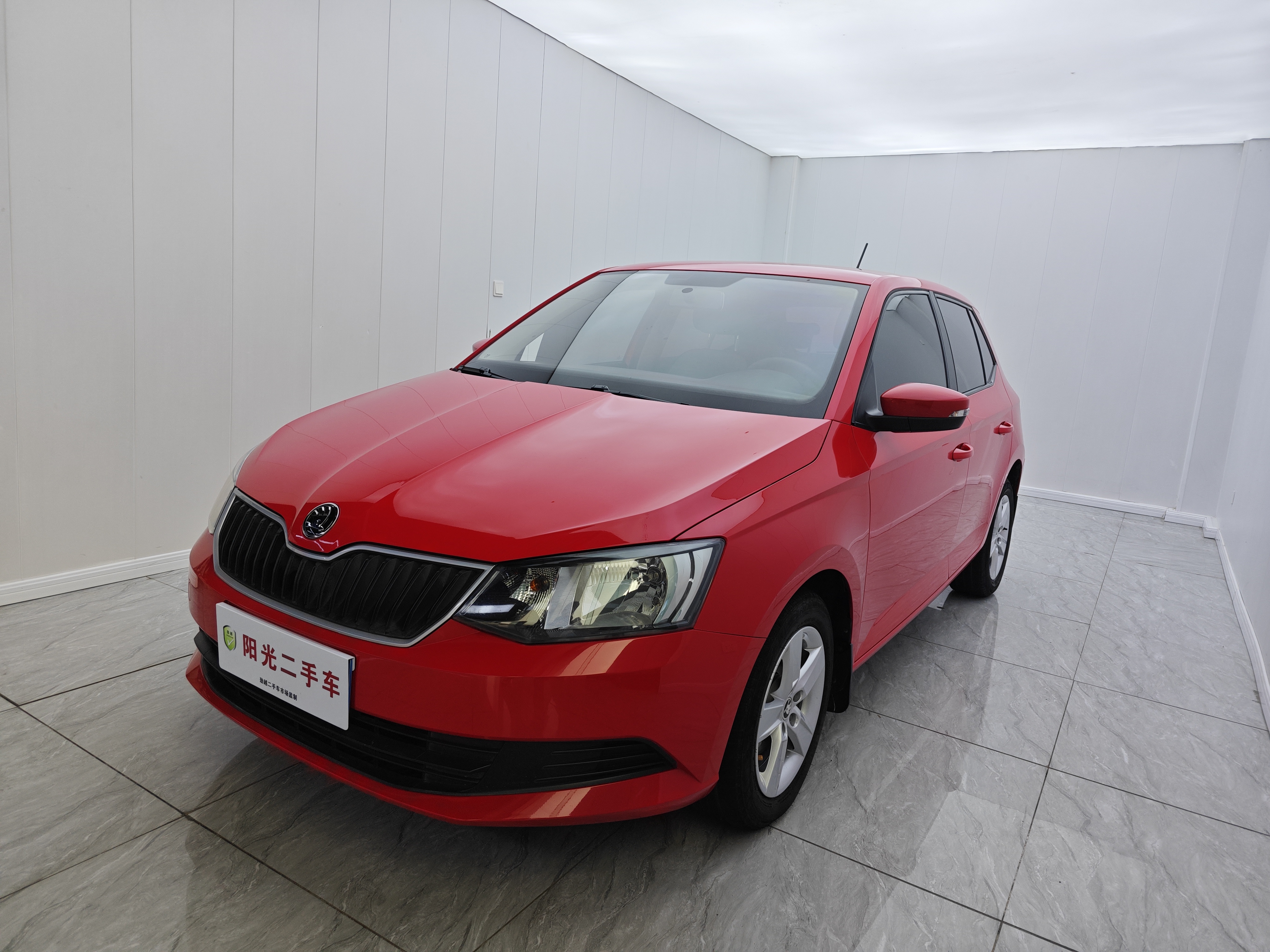 Skoda Fabia 2017 car image #2