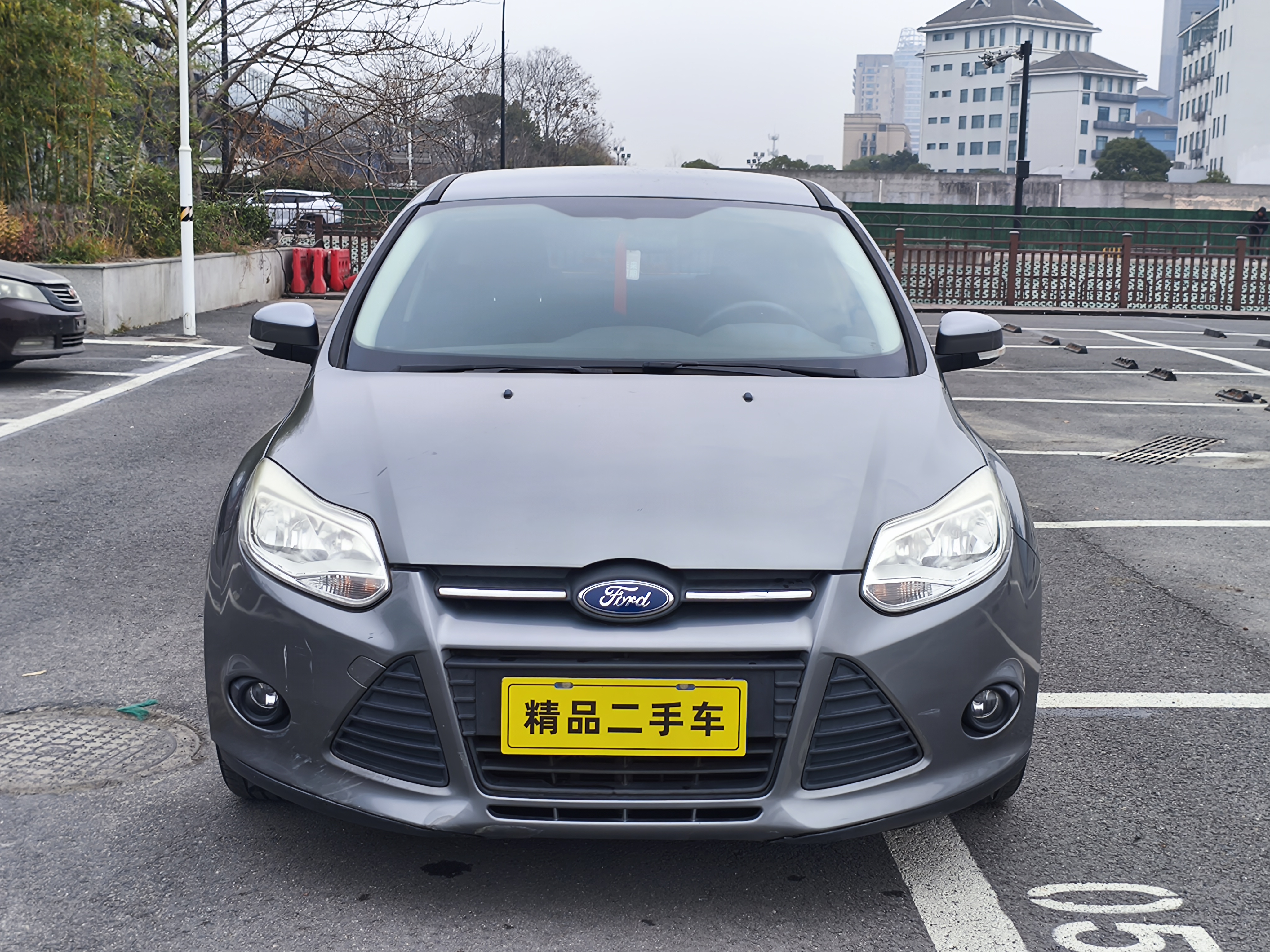 Ford Focus 2012 image de voiture #2