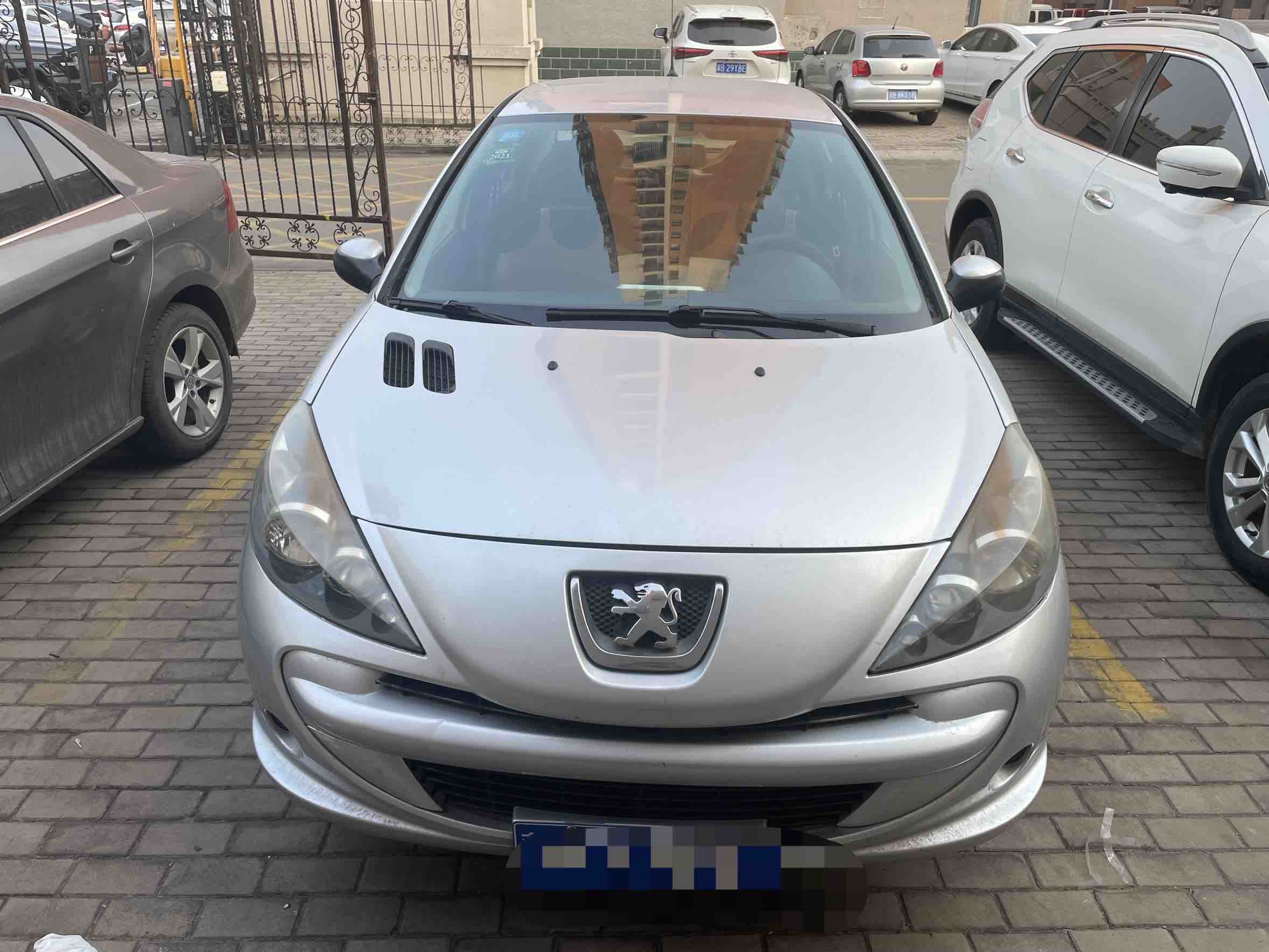 标致 标致207 2013 汽车图片 #2